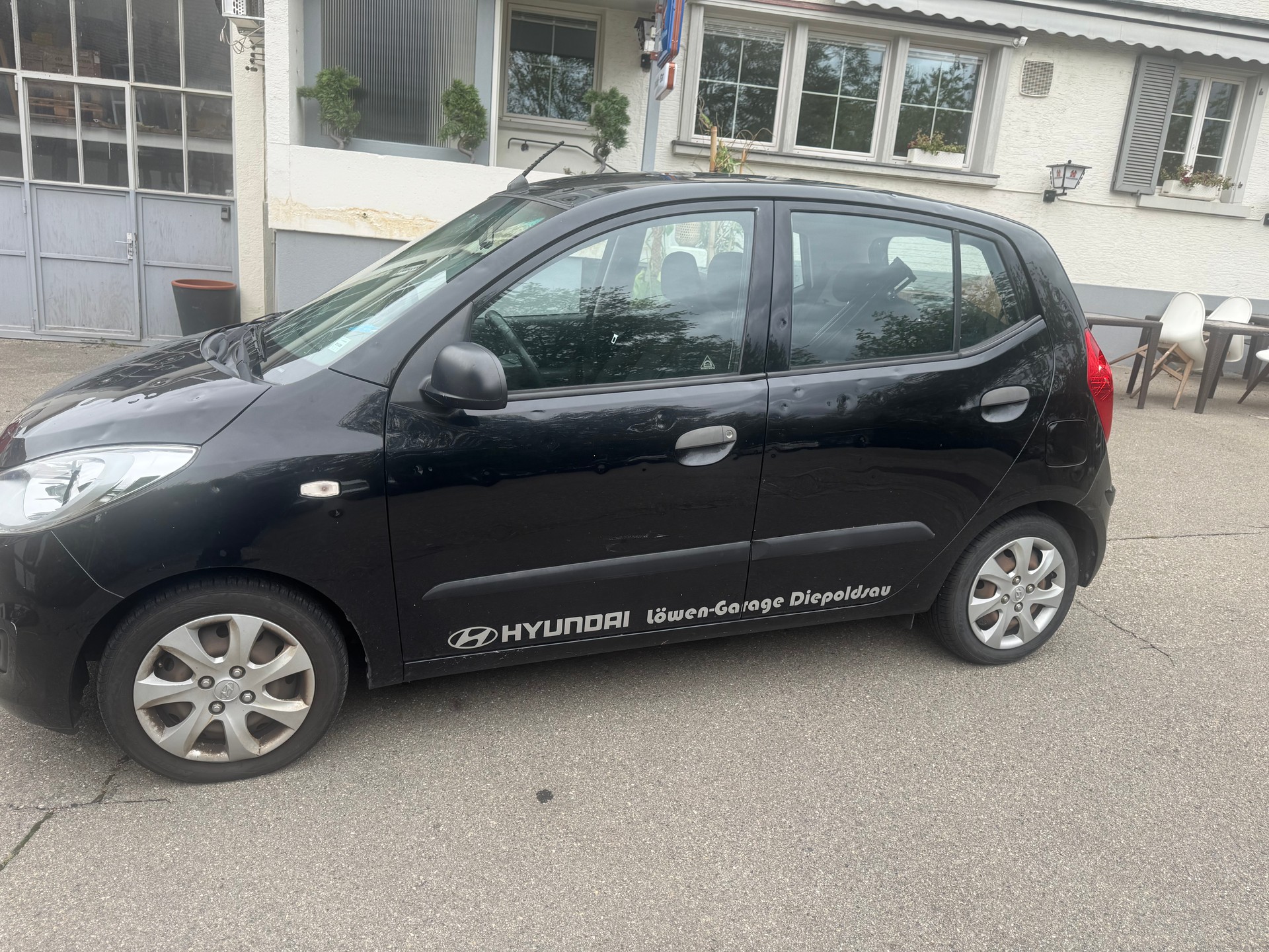 HYUNDAI i10 1.1 Comfort-image-3