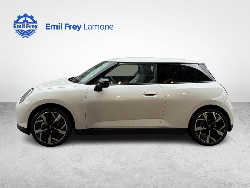 MINI J01 Cooper SE-image-1