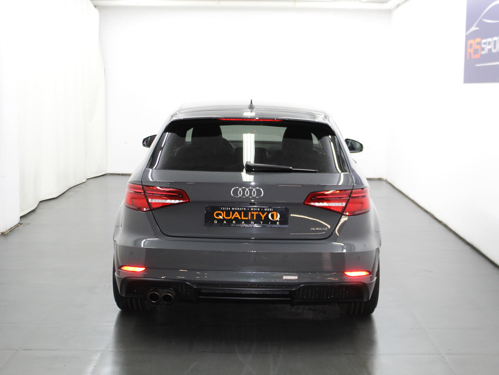 AUDI A3 Sportback 2.0 TFSI Sport quattro S-tronic S line Sportpaket / CH-Fahrzeug-image-5