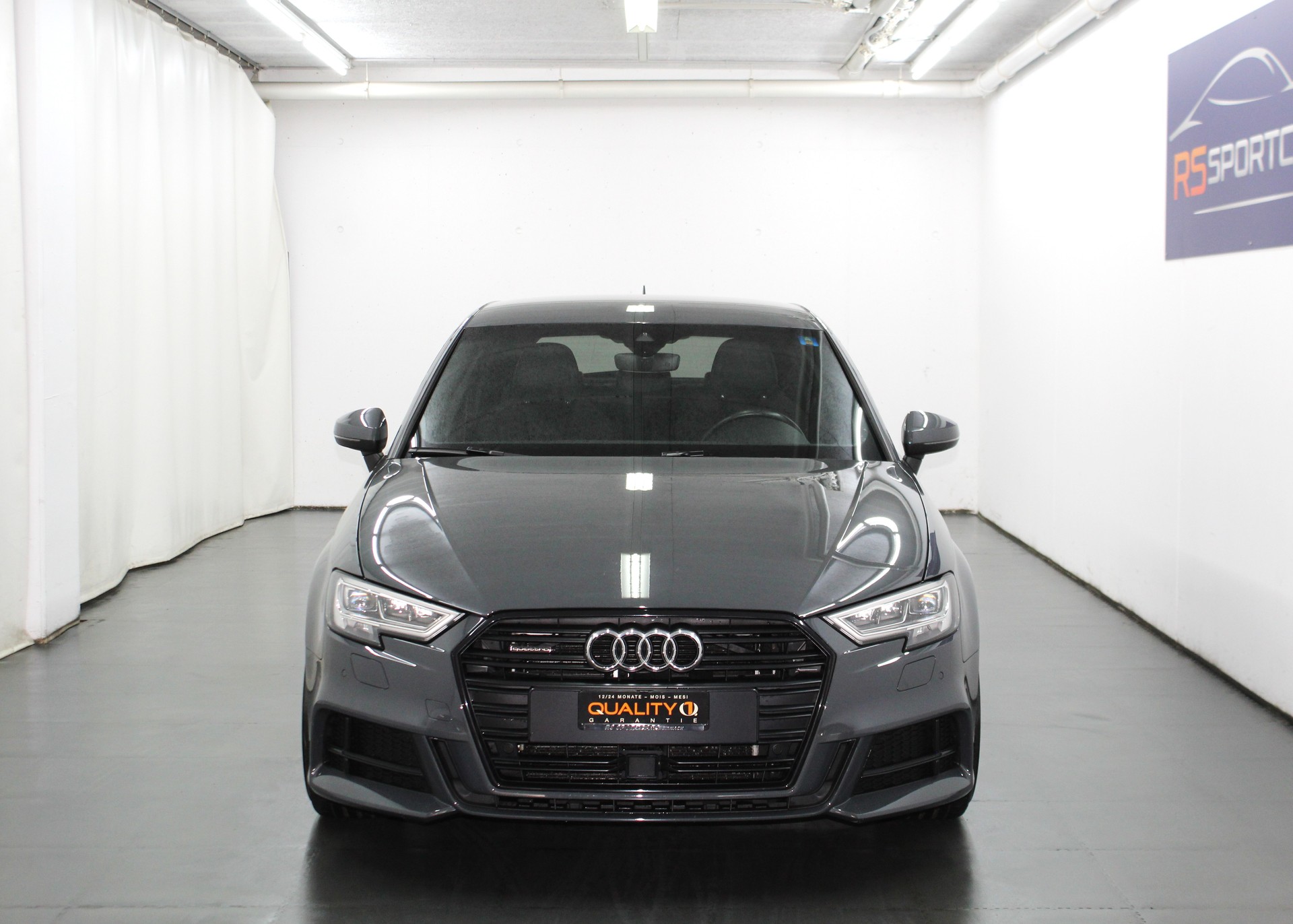 AUDI A3 Sportback 2.0 TFSI Sport quattro S-tronic S line Sportpaket / CH-Fahrzeug-image-2