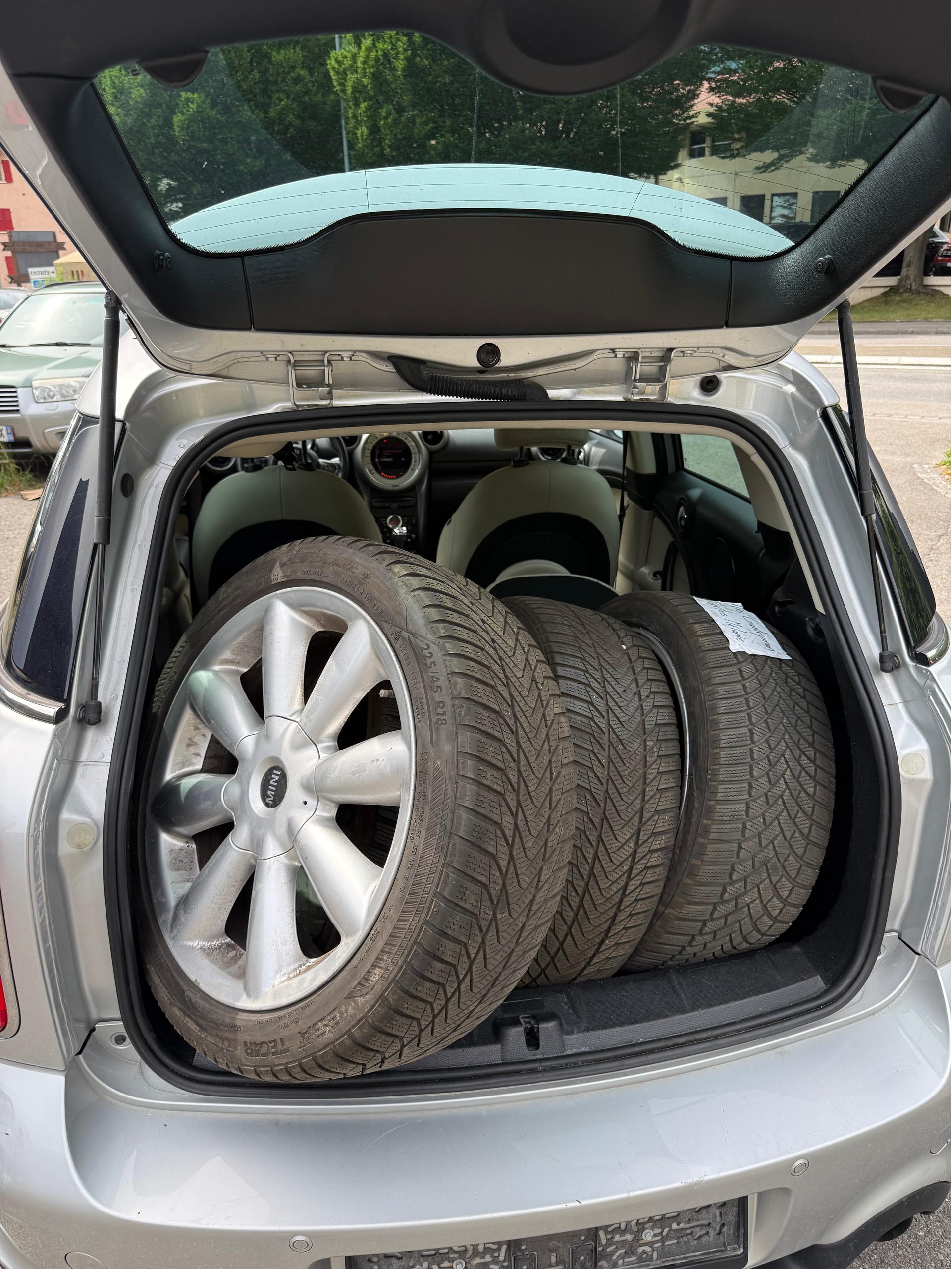 MINI Countryman Cooper S ALL4-image-7