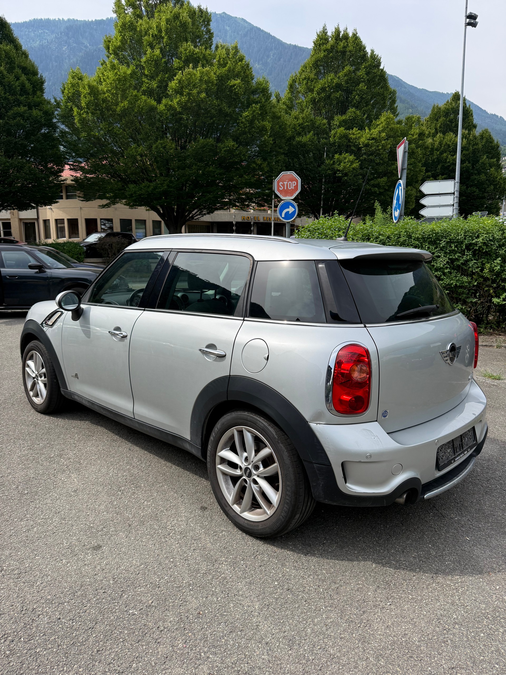 MINI Countryman Cooper S ALL4-image-4