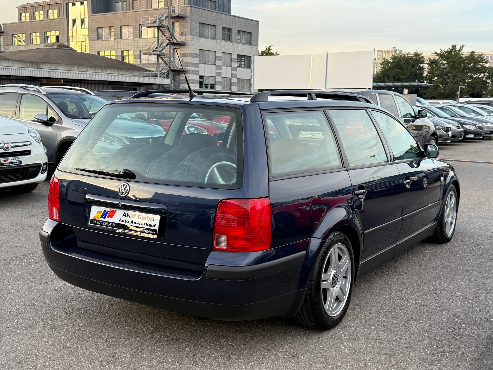 VW Passat Variant 1.8 T Comfortline / Frisch ab MFK / 150PS / Tieferlegung / Schiebedach / Klimaautomatik / TOP ZUSTAND-image-3