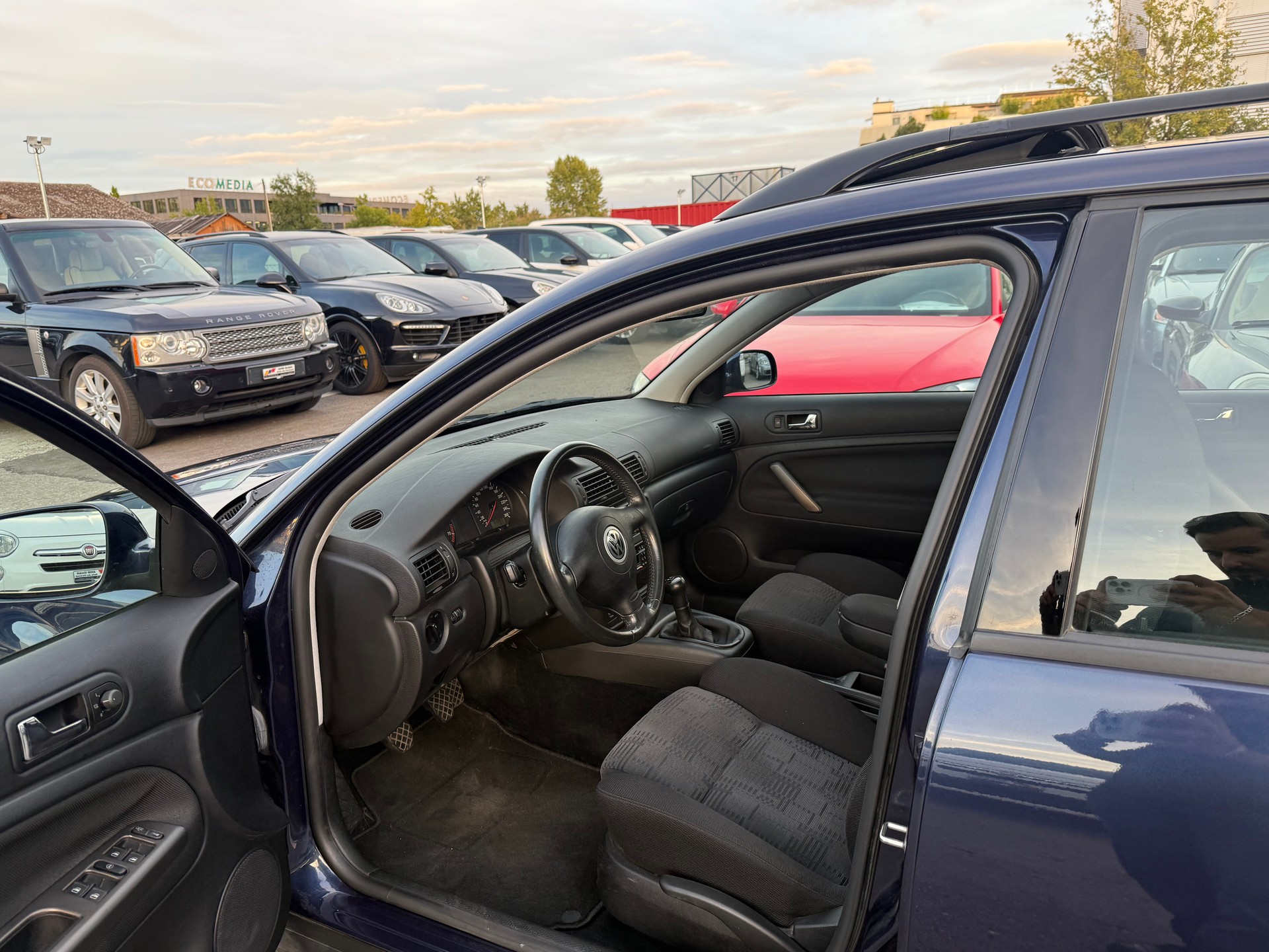 VW Passat Variant 1.8 T Comfortline / Frisch ab MFK / 150PS / Tieferlegung / Schiebedach / Klimaautomatik / TOP ZUSTAND-image-8