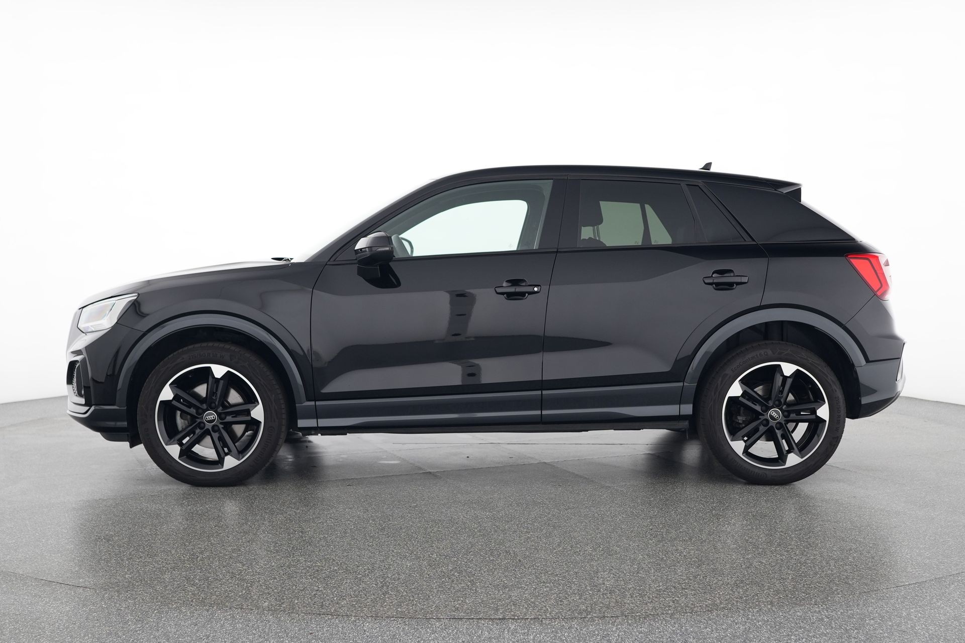 AUDI Q2 40 TFSI advanced Attraction quattro S-tronic-image-2