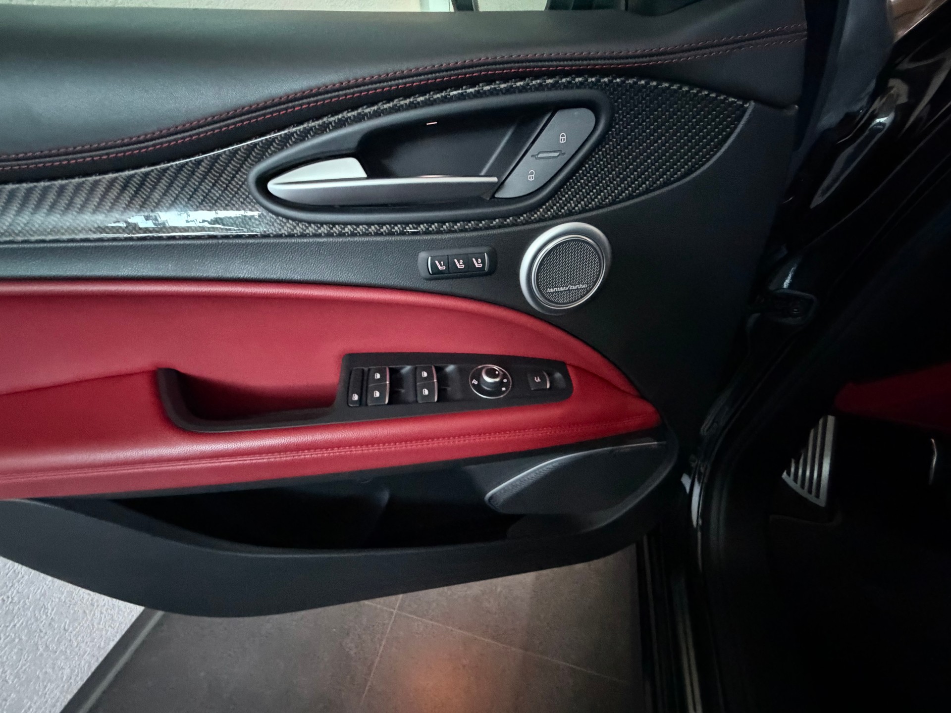 ALFA ROMEO Stelvio 2.9 V6 Quadrifoglio Q4 Automatic-image-14