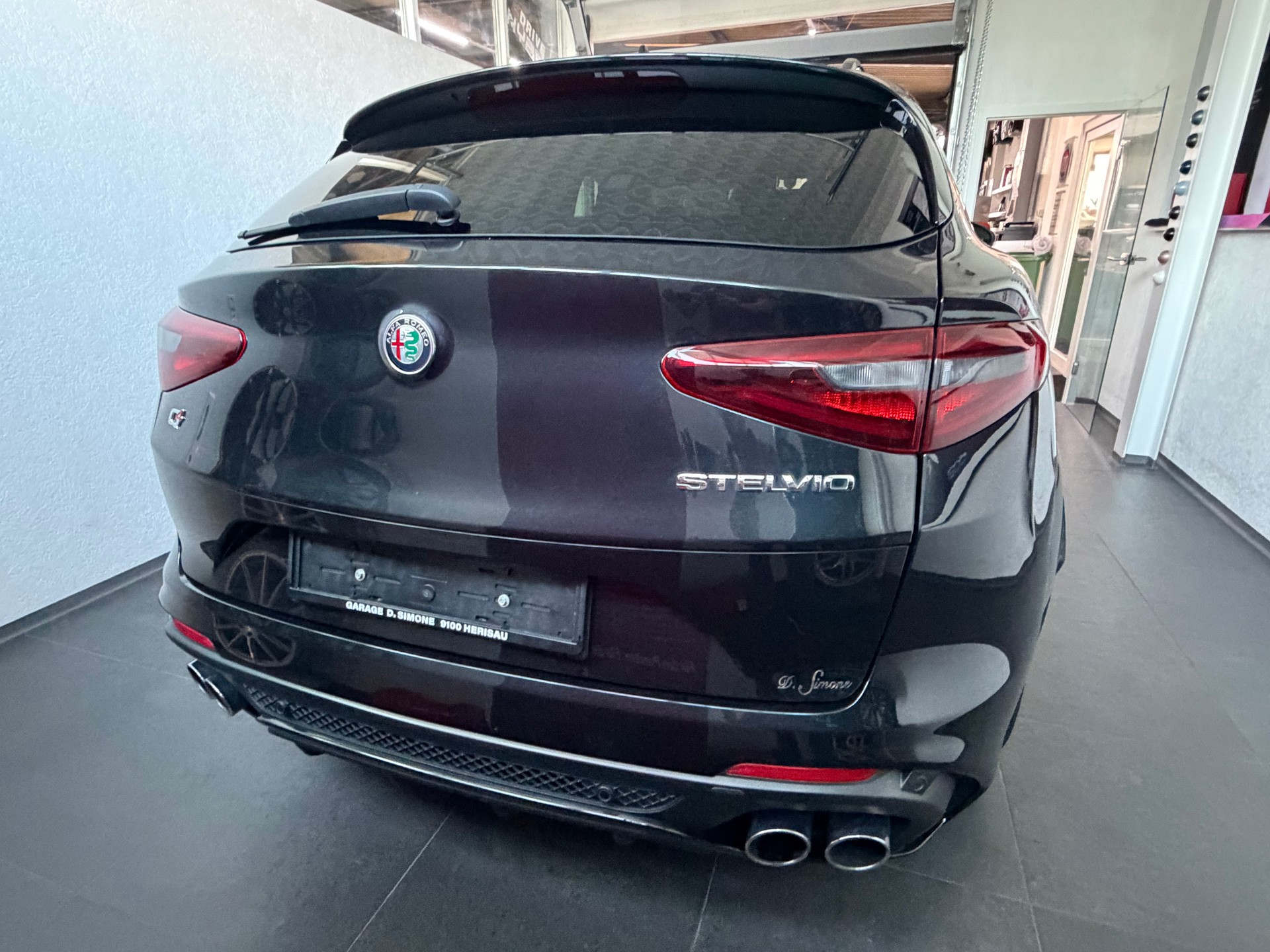 ALFA ROMEO Stelvio 2.9 V6 Quadrifoglio Q4 Automatic-image-3