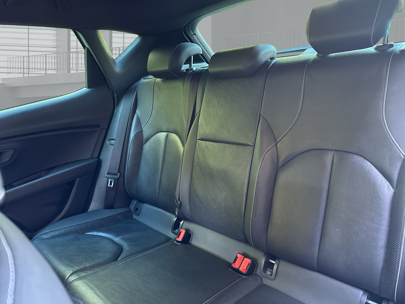 SEAT Leon 2.0 TSI Cupra 280 DSG-image-14