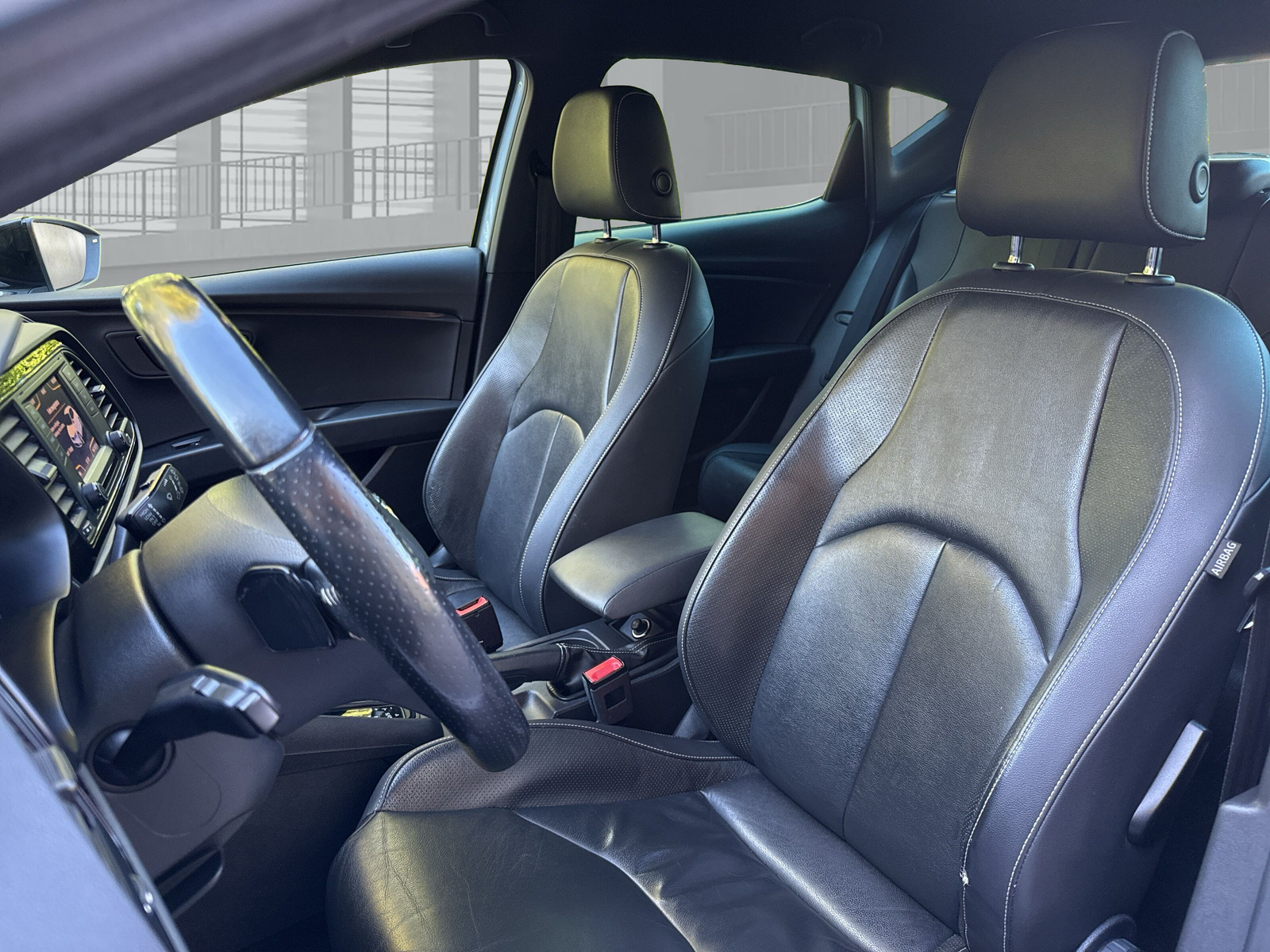 SEAT Leon 2.0 TSI Cupra 280 DSG-image-9
