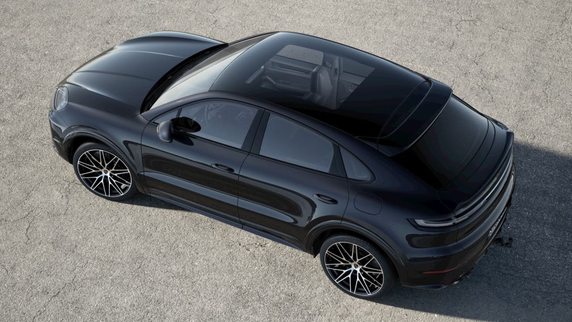PORSCHE Cayenne Turbo E-Hybrid Coupé-image-3