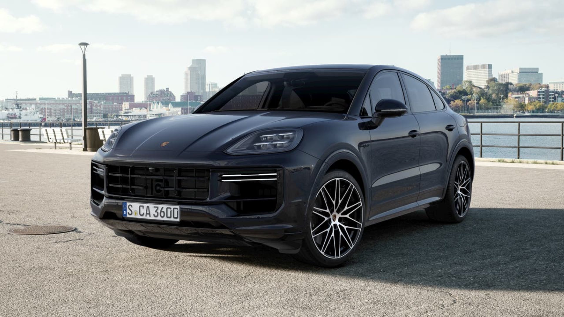 PORSCHE Cayenne Turbo E-Hybrid Coupé-image-0