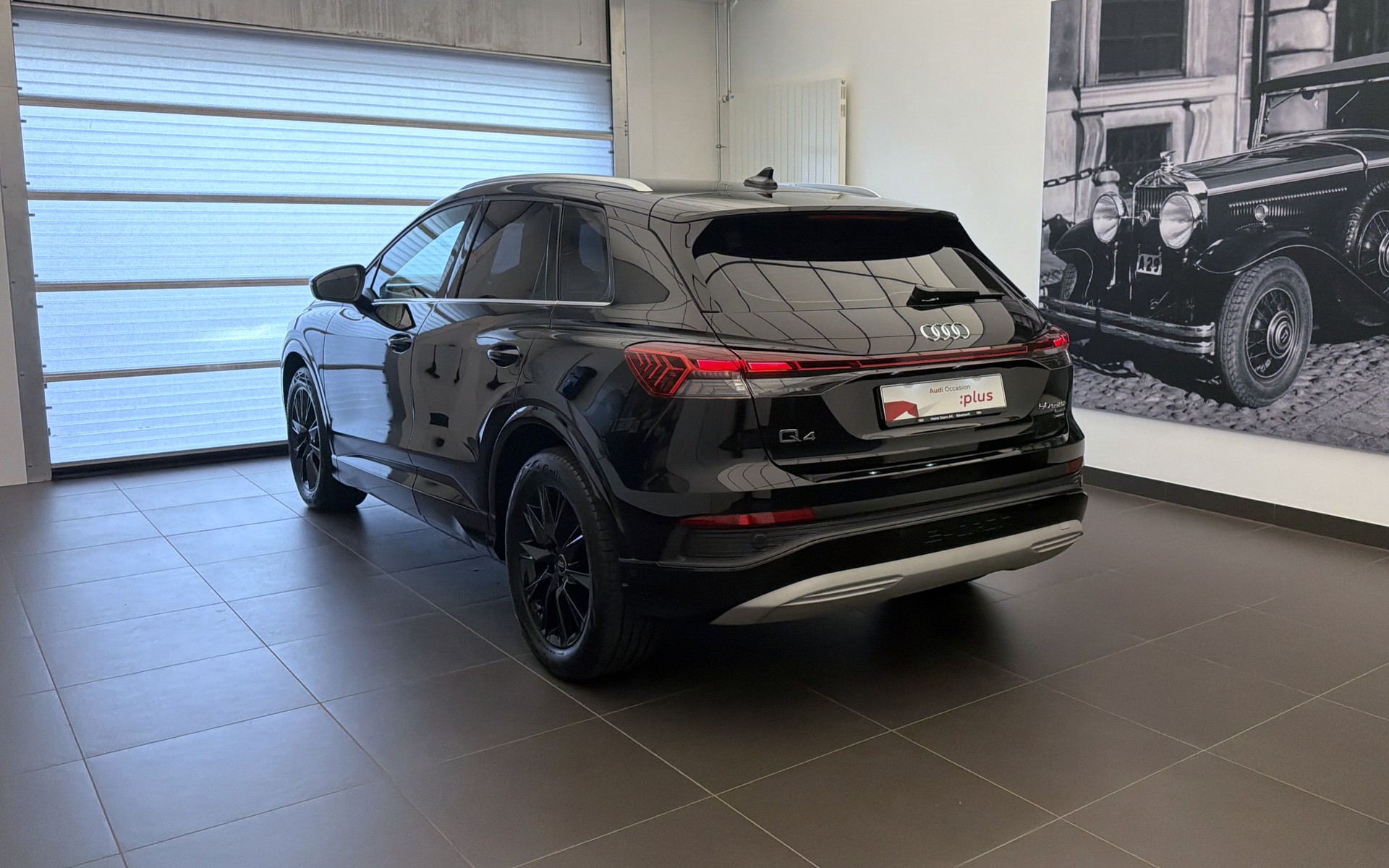 AUDI Q4 e-tron 50 quattro-image-23