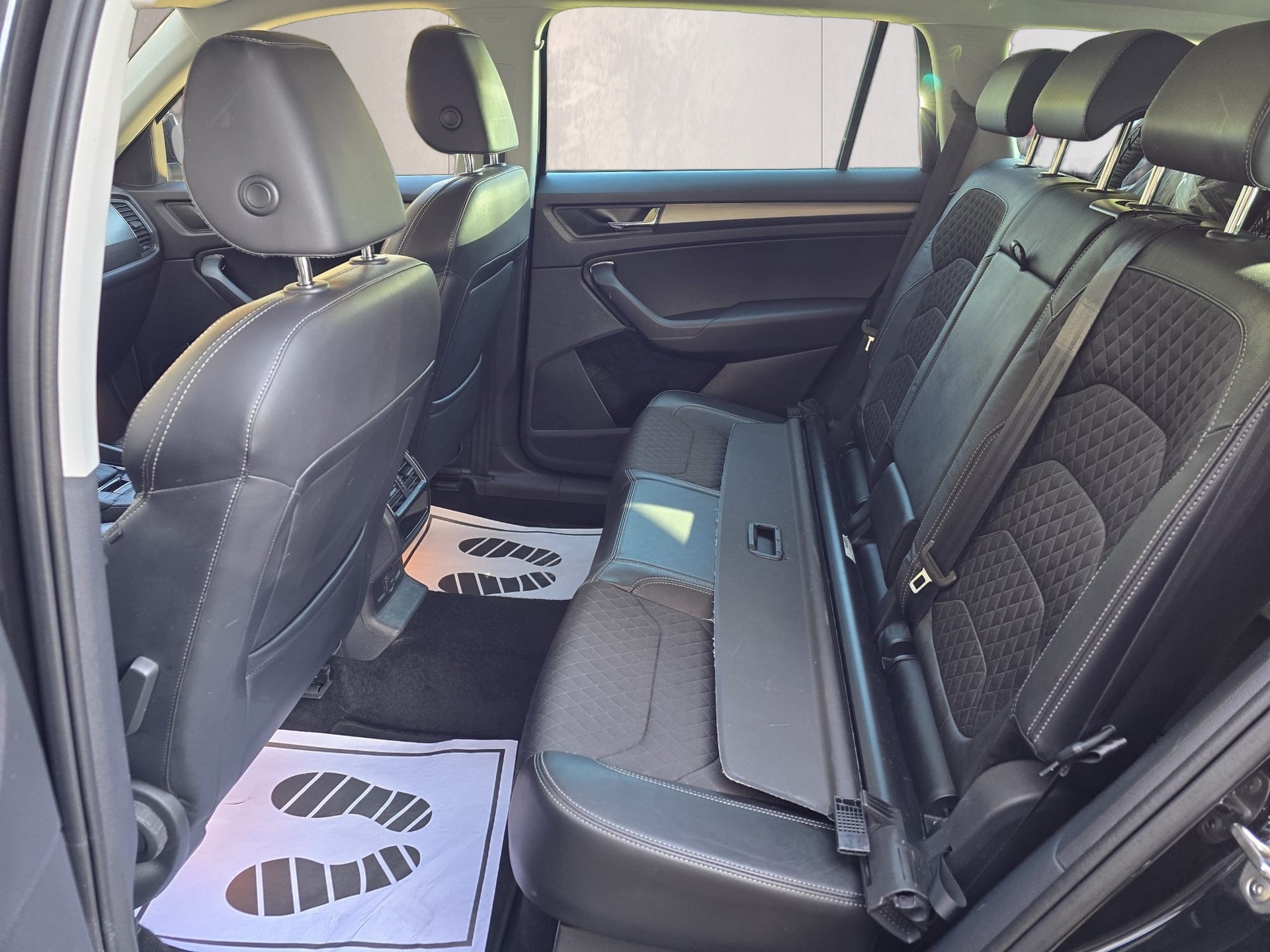 SKODA Kodiaq 2.0 TSI Ambition 4x4-image-21