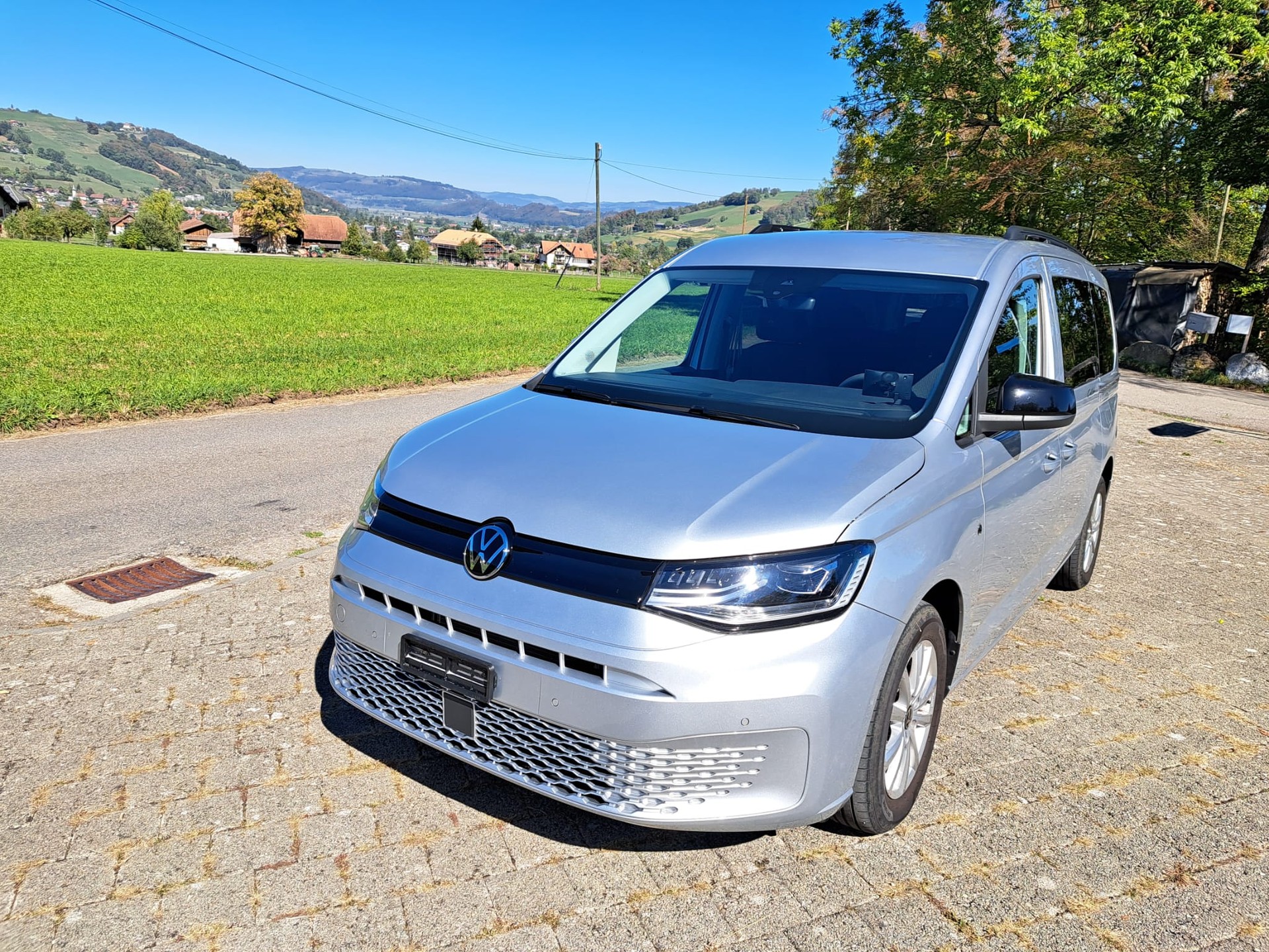 VW 2.0 TDI 122 California Spirit-image-12