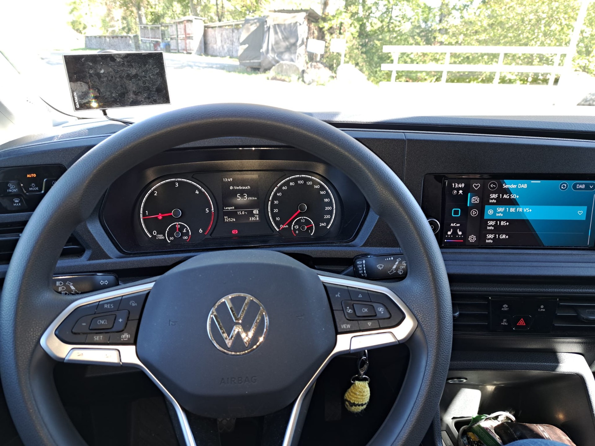VW 2.0 TDI 122 California Spirit-image-1