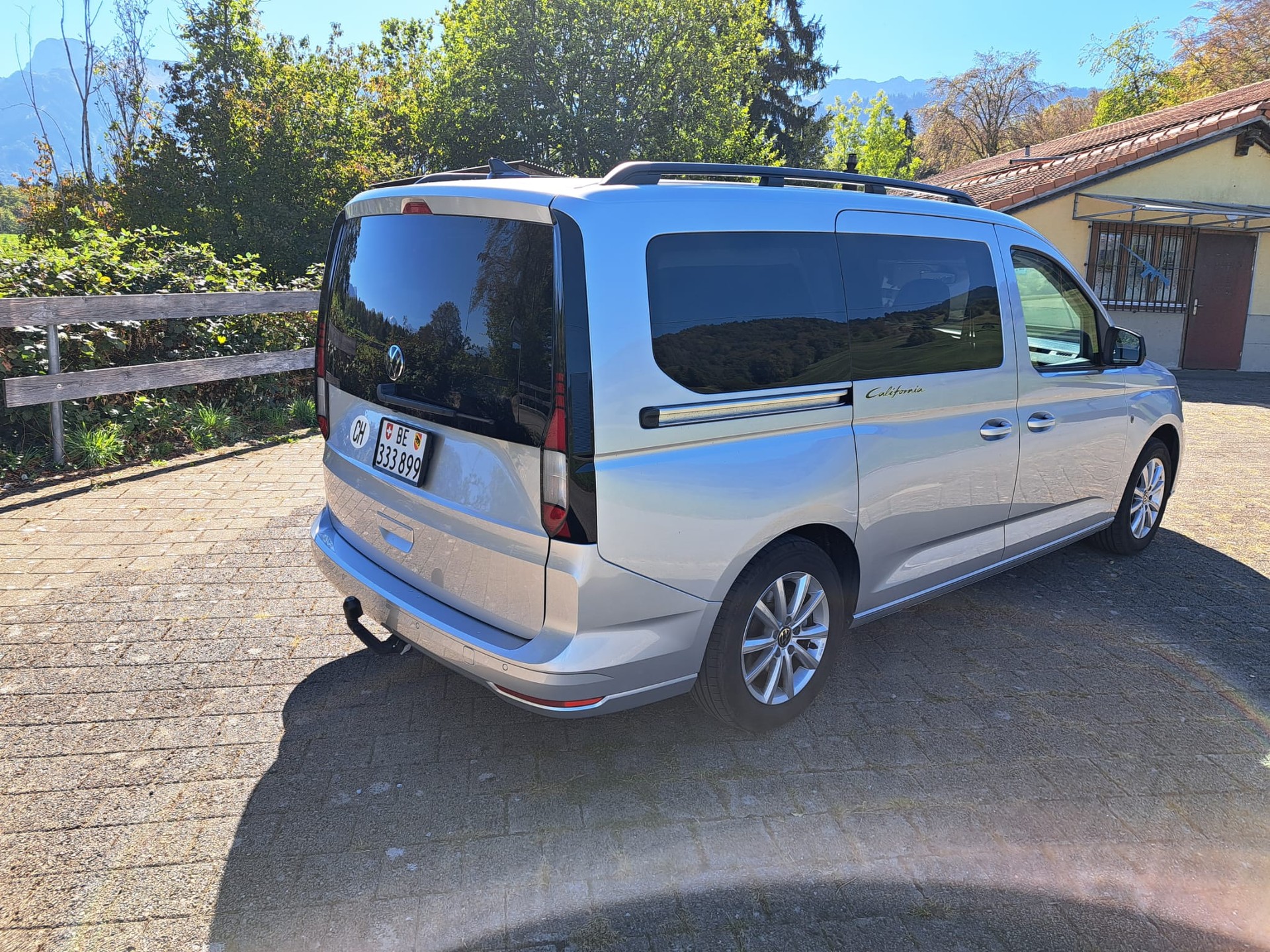 VW 2.0 TDI 122 California Spirit-image-2