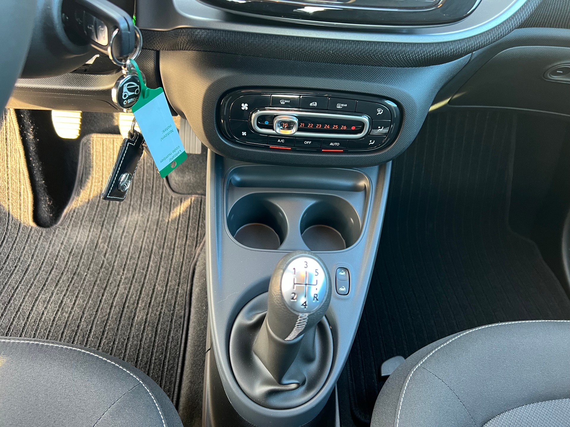 SMART fortwo passion-image-18