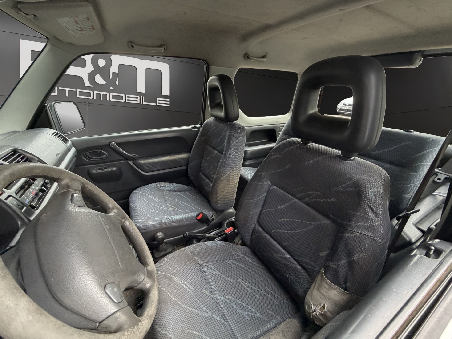 SUZUKI Jimny 1.3 16V JLX Top-image-6