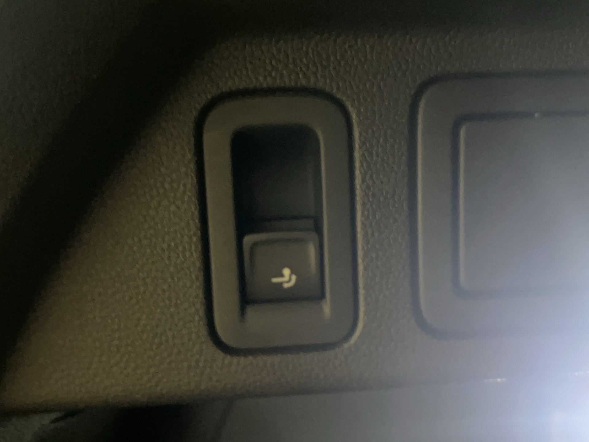 VW Tiguan 2.0TSI R-Line 4Motion DSG-image-14