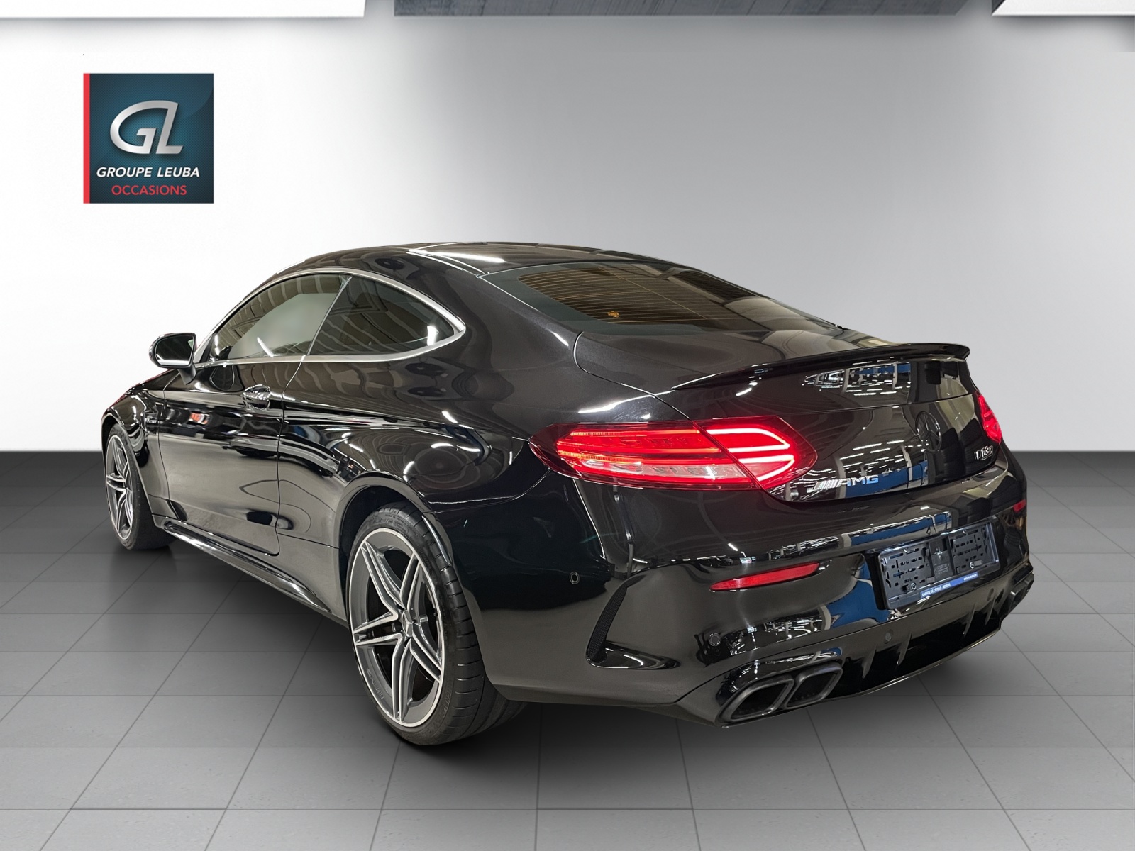 MERCEDES-BENZ C 63 AMG-image-3
