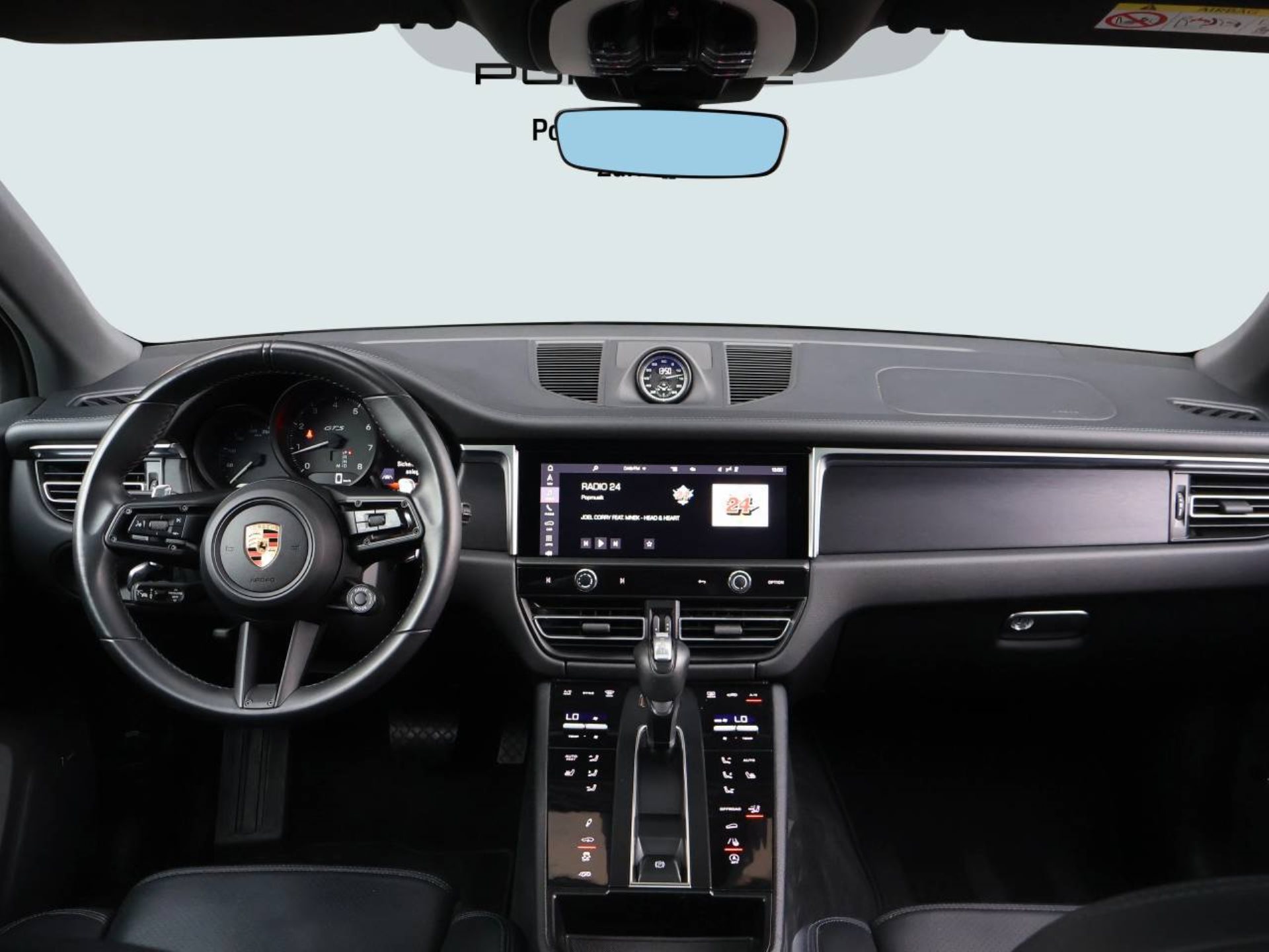 PORSCHE Macan GTS-image-13