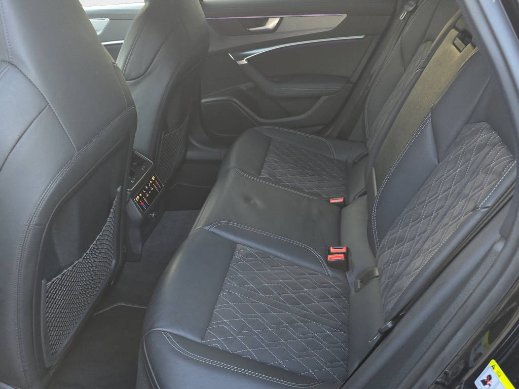 AUDI S6 Avant 3.0 V6 TDI quattro T-Tronic-image-14