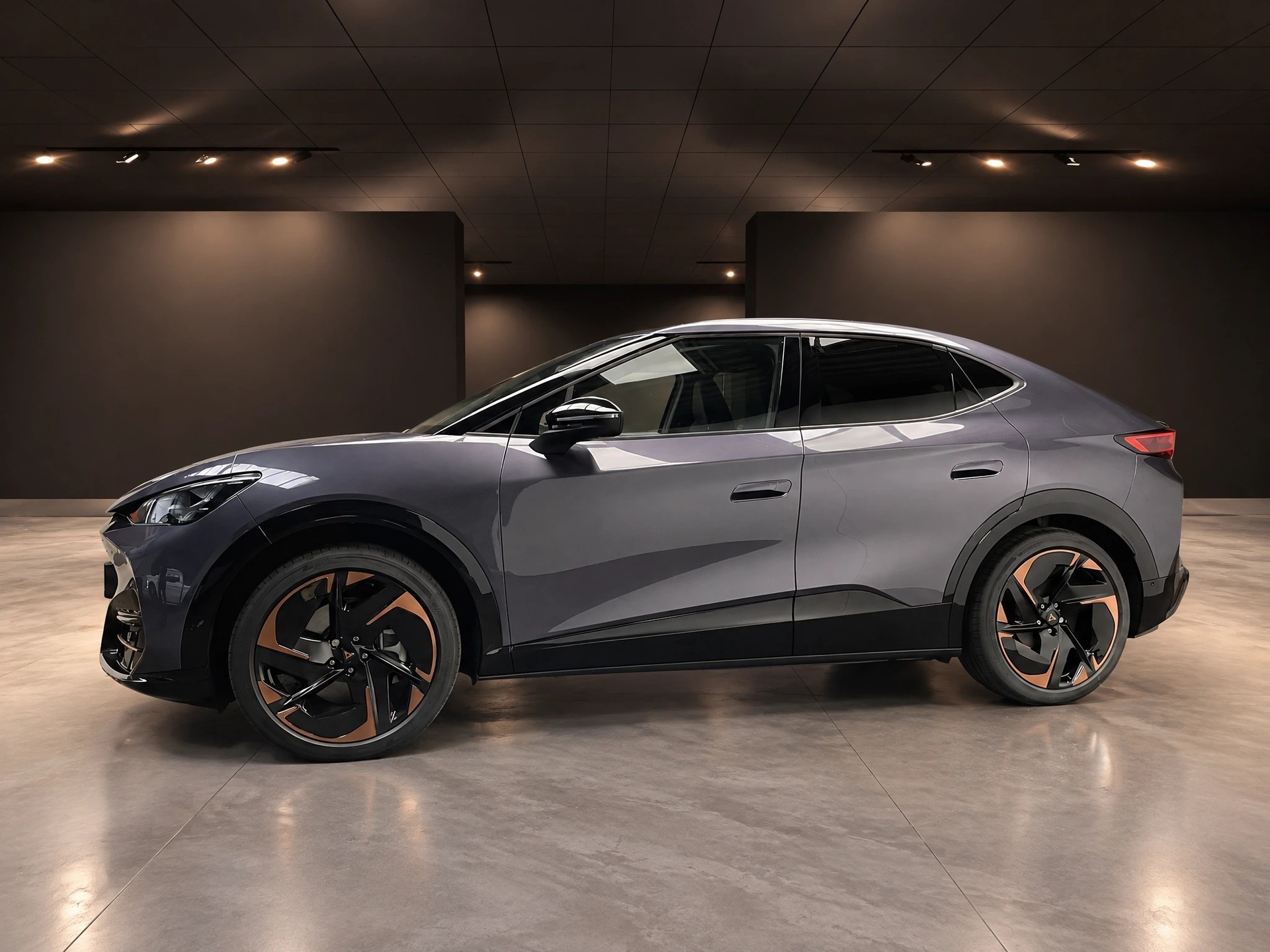 CUPRA Tavascan Type 9 77 kWh Adrenaline-image-2