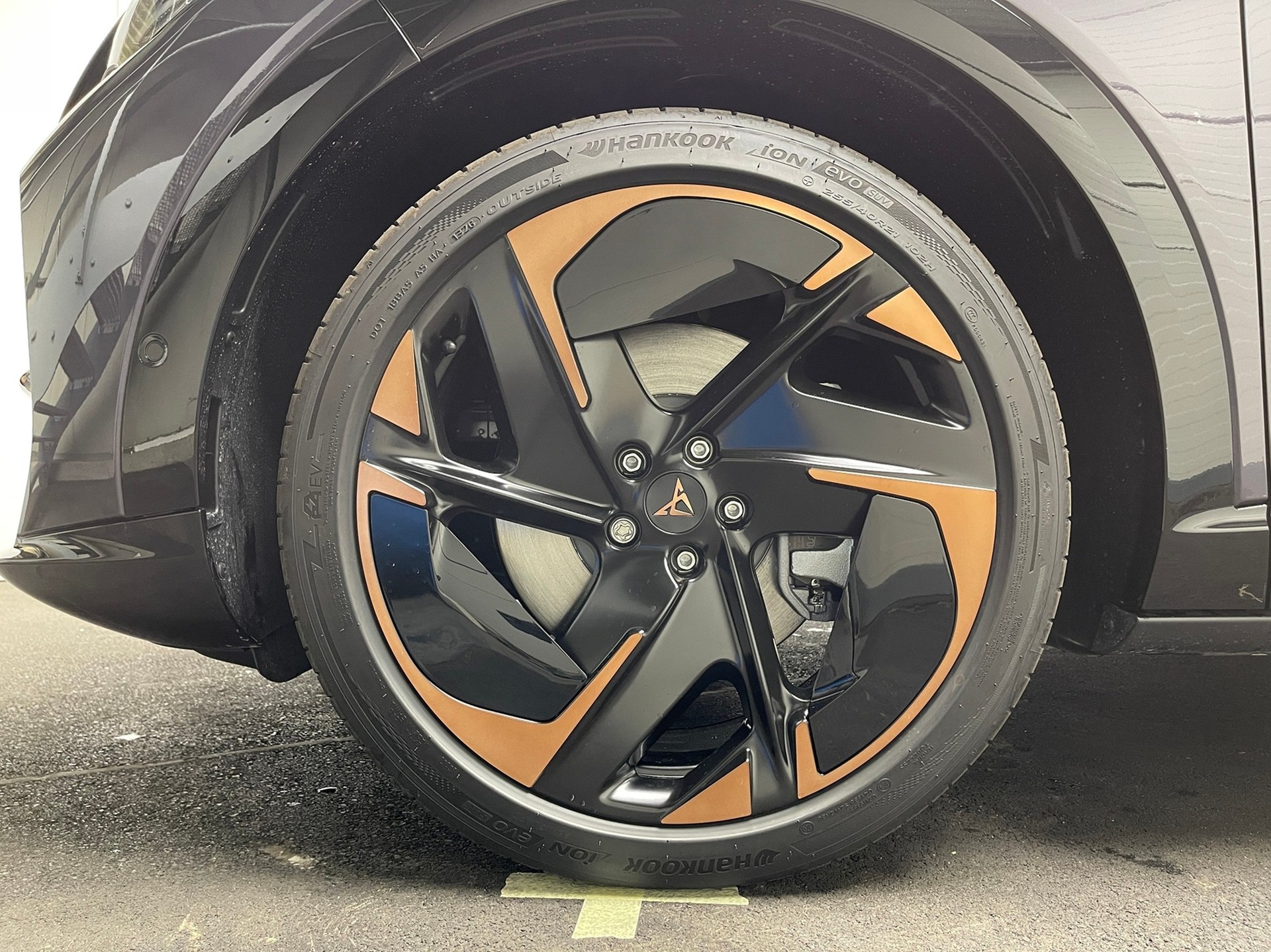 CUPRA Tavascan Type 9 77 kWh Adrenaline-image-10
