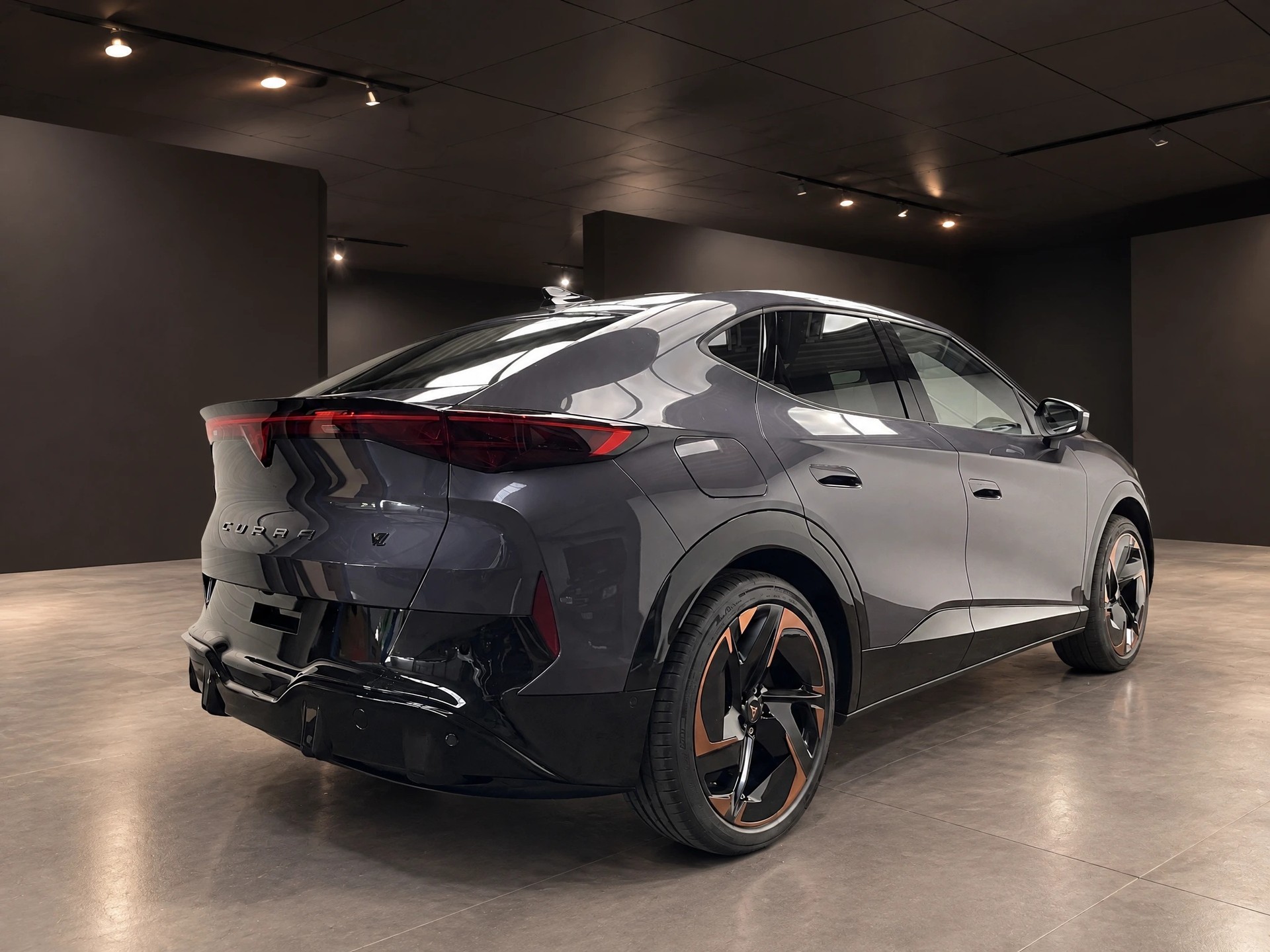 CUPRA Tavascan Type 9 77 kWh Adrenaline-image-3