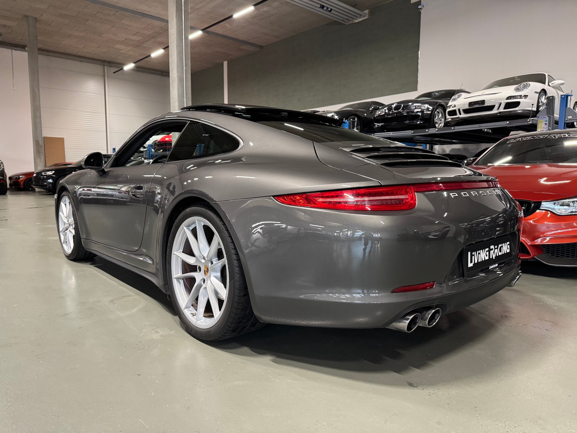 PORSCHE 911 Carrera 4S PDK-image-2