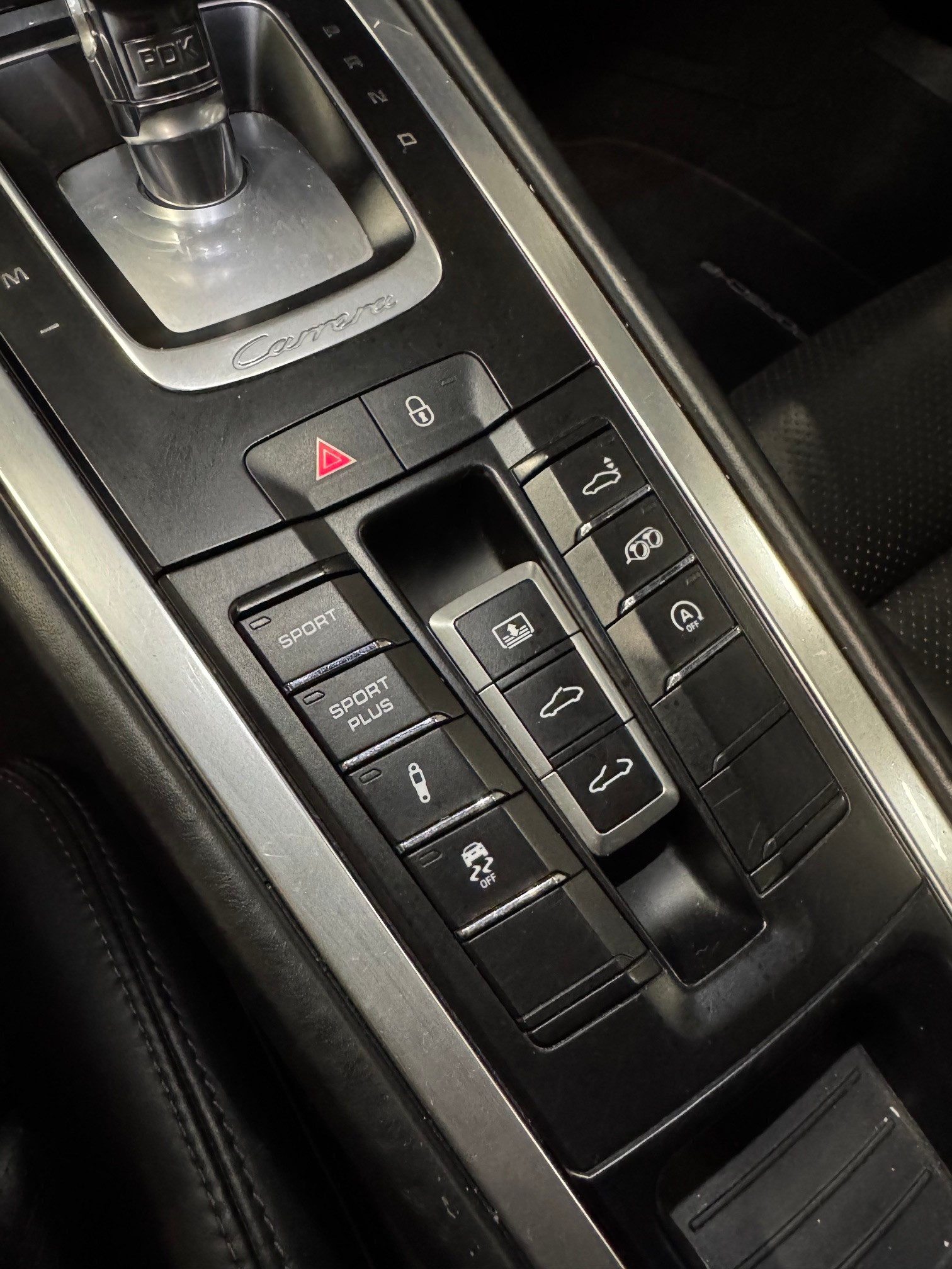 PORSCHE 911 Carrera 4S PDK-image-12