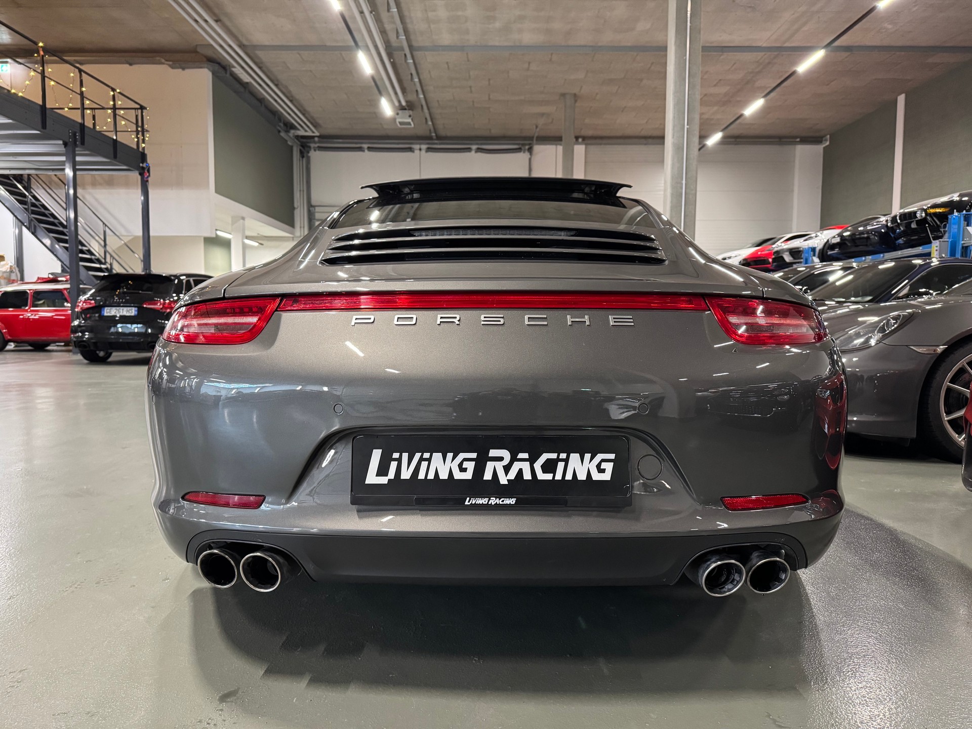 PORSCHE 911 Carrera 4S PDK-image-3