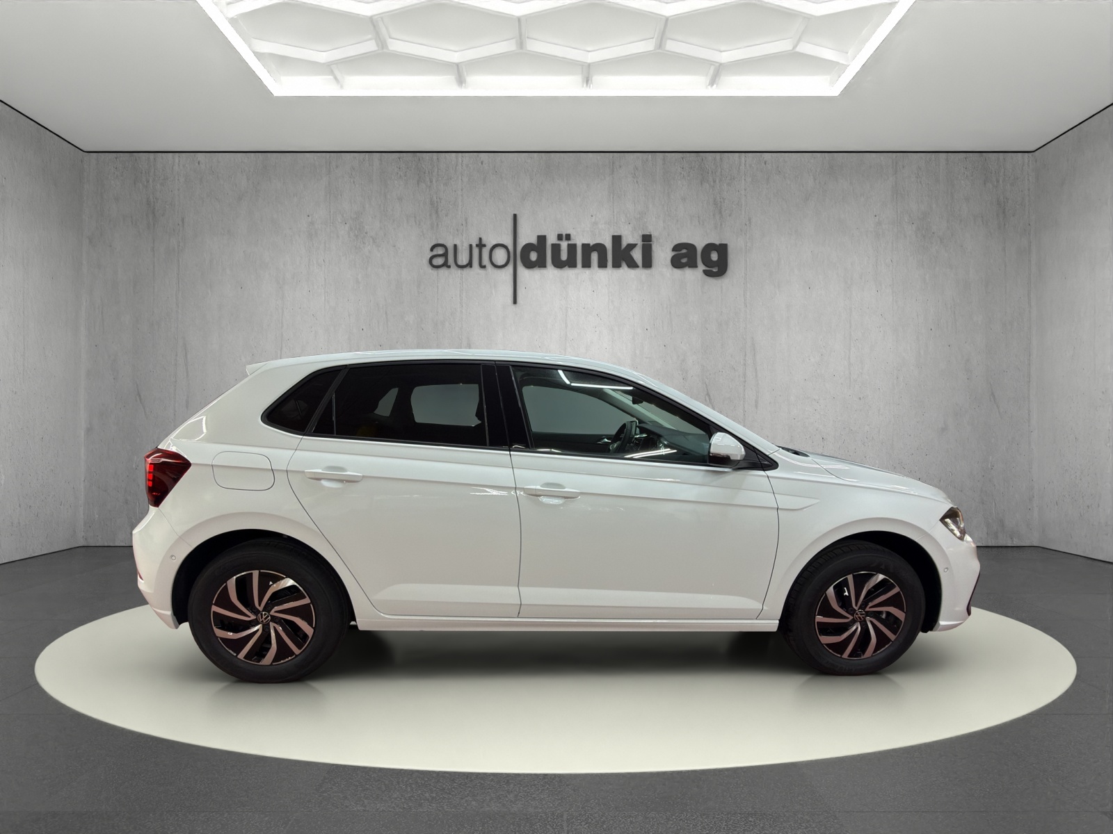 VW Polo 1.0 TSI Life DSG-image-4