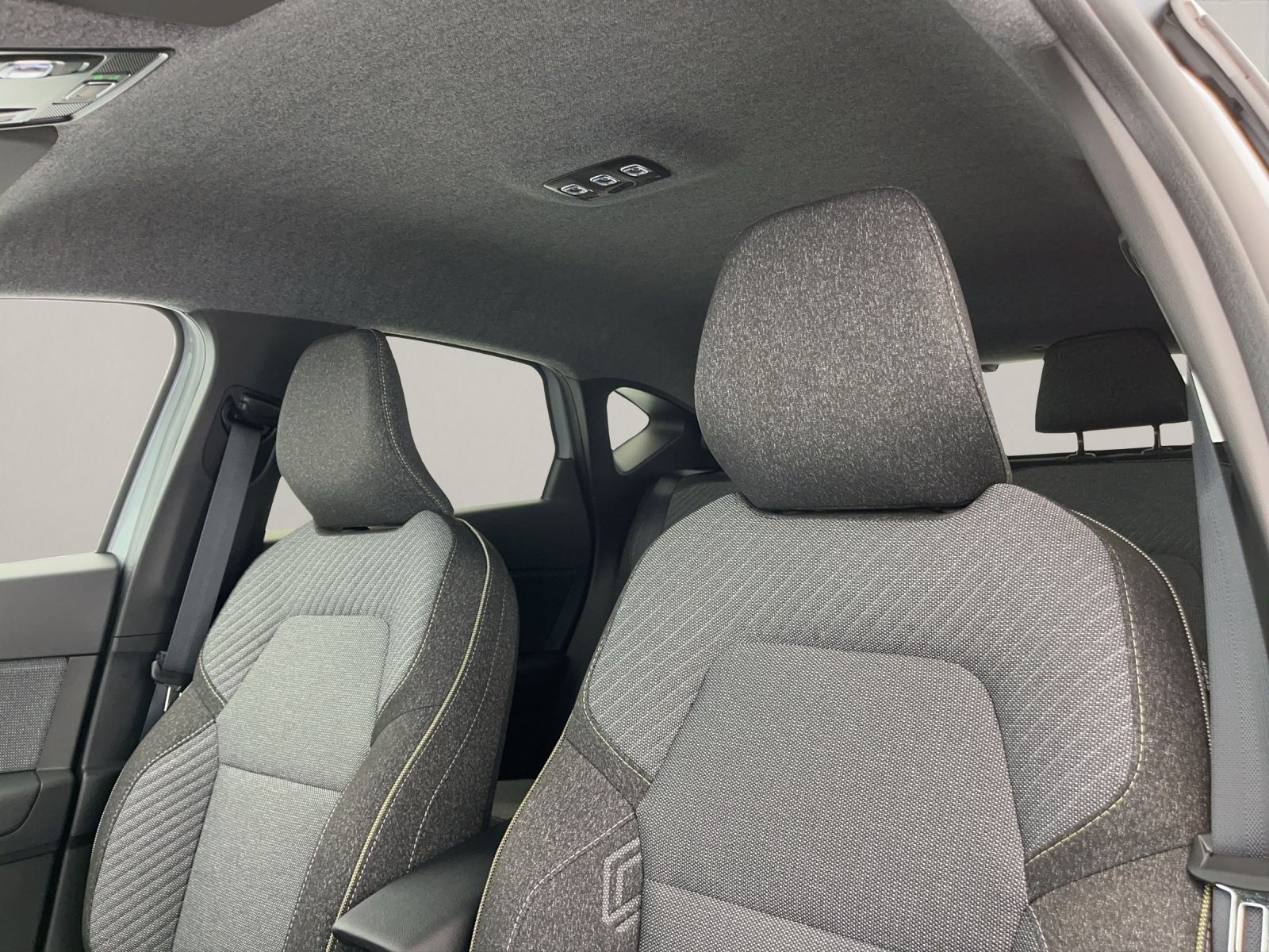 RENAULT Captur 1.3 TCe 140 techno EDC-image-14