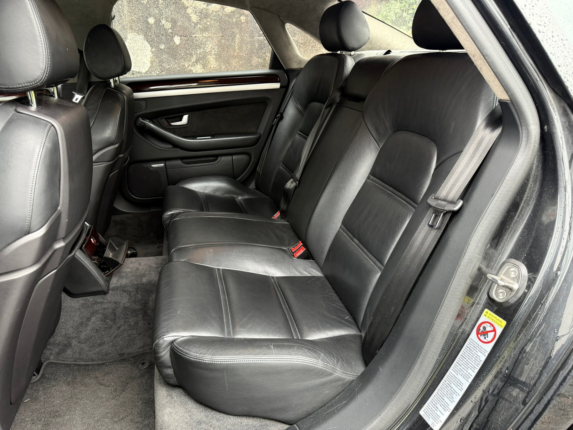AUDI A8 L 6.0 quattro tiptronic-image-10