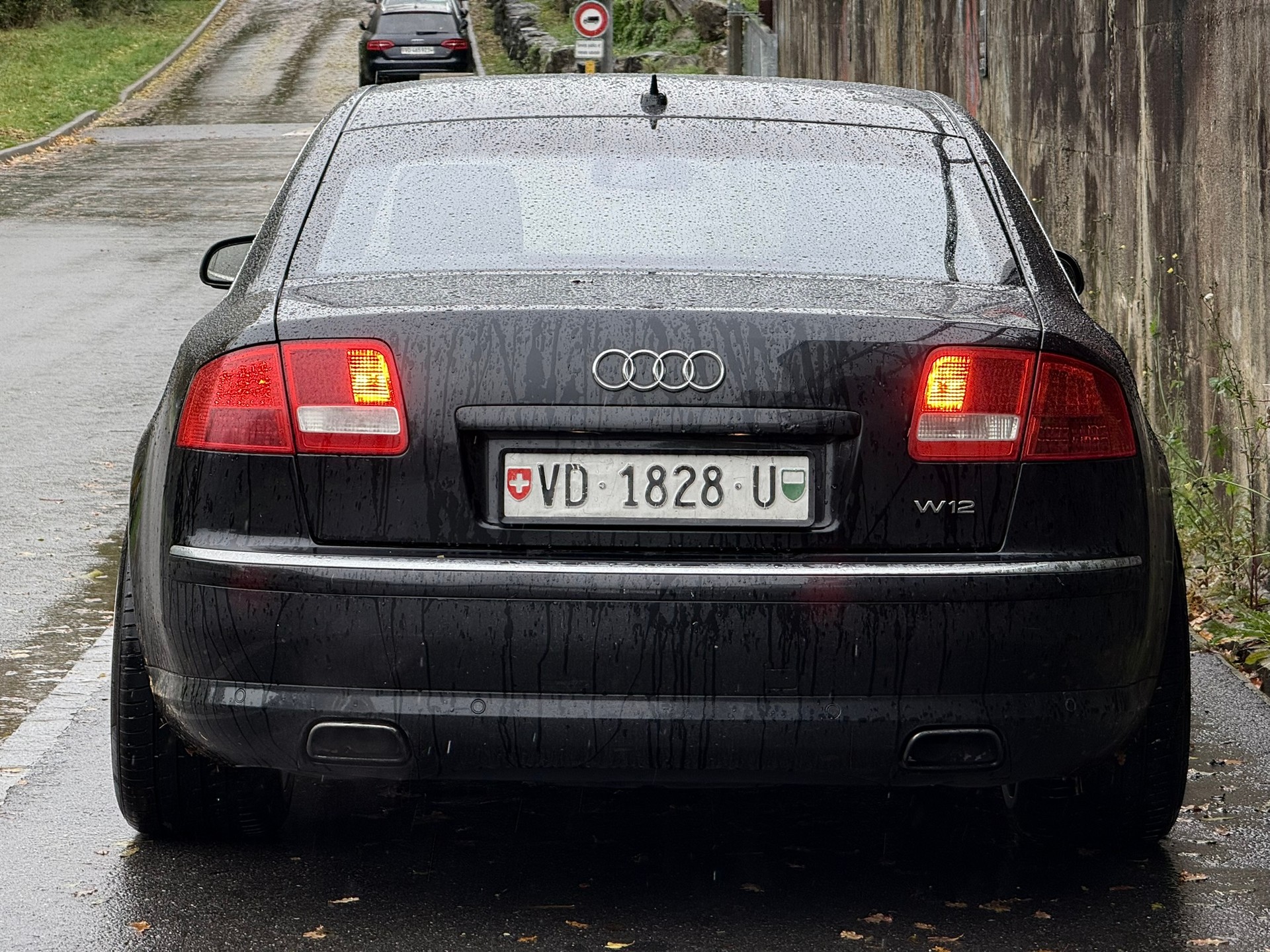 AUDI A8 L 6.0 quattro tiptronic-image-4