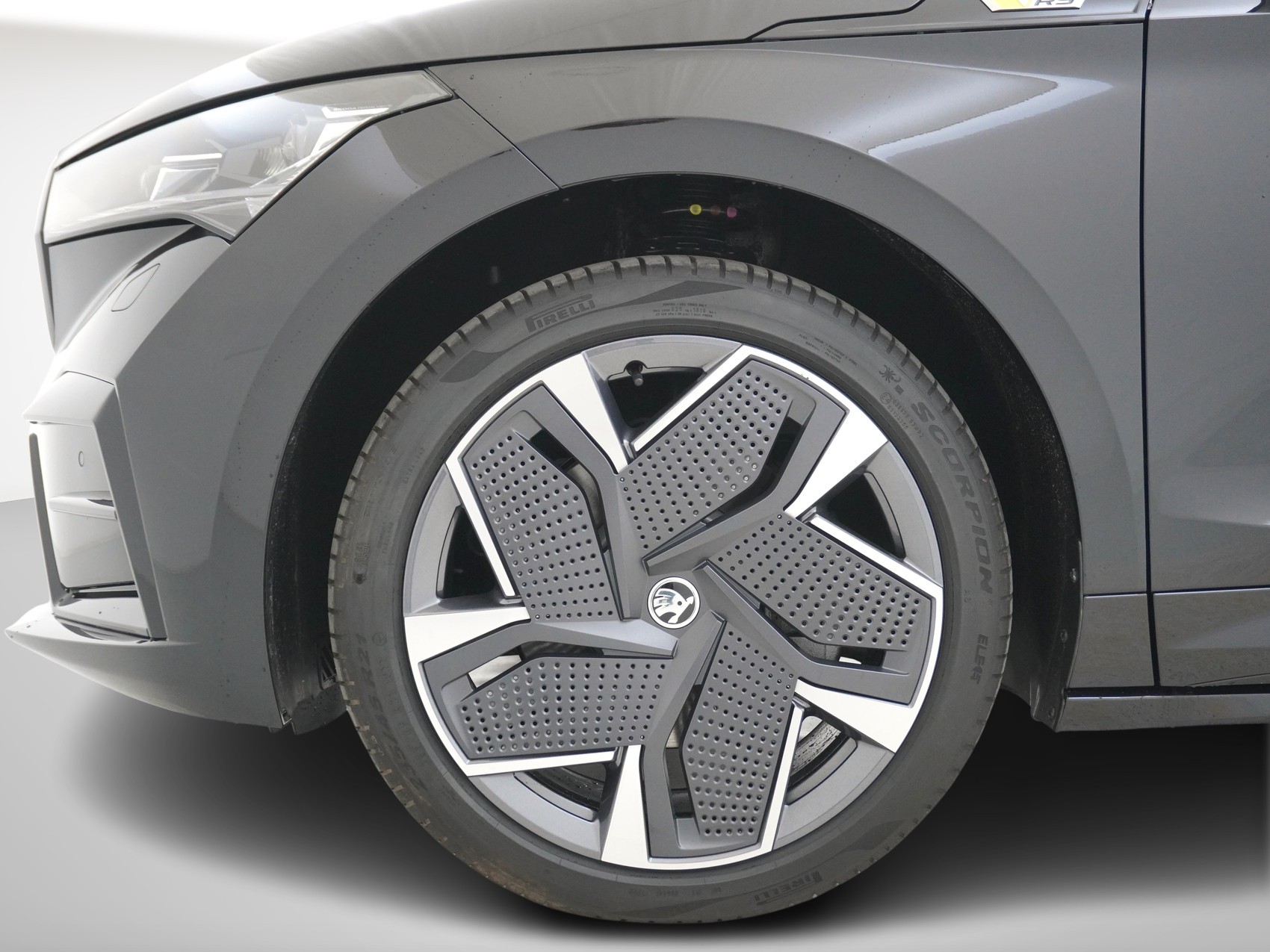 SKODA Enyaq iV Coupé RS 80 4x4 Suite-image-3