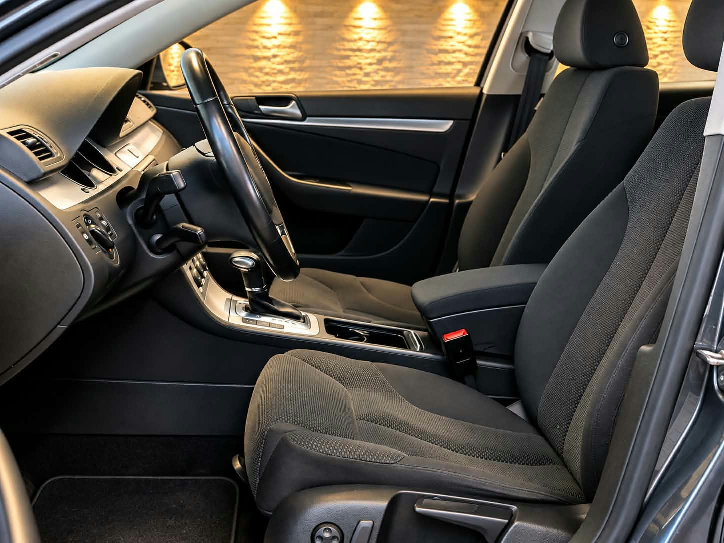 VW Passat Variant 1.8 TSI Comfortline DSG-image-10