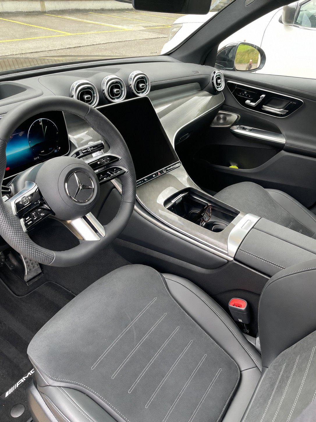 MERCEDES-BENZ GLC 450 d AMG Line 4matic-image-3