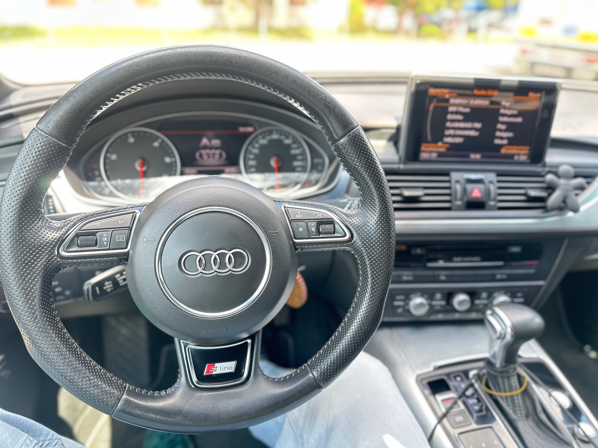 AUDI A6 Avant 3.0 TDI V6 multitronic-image-4