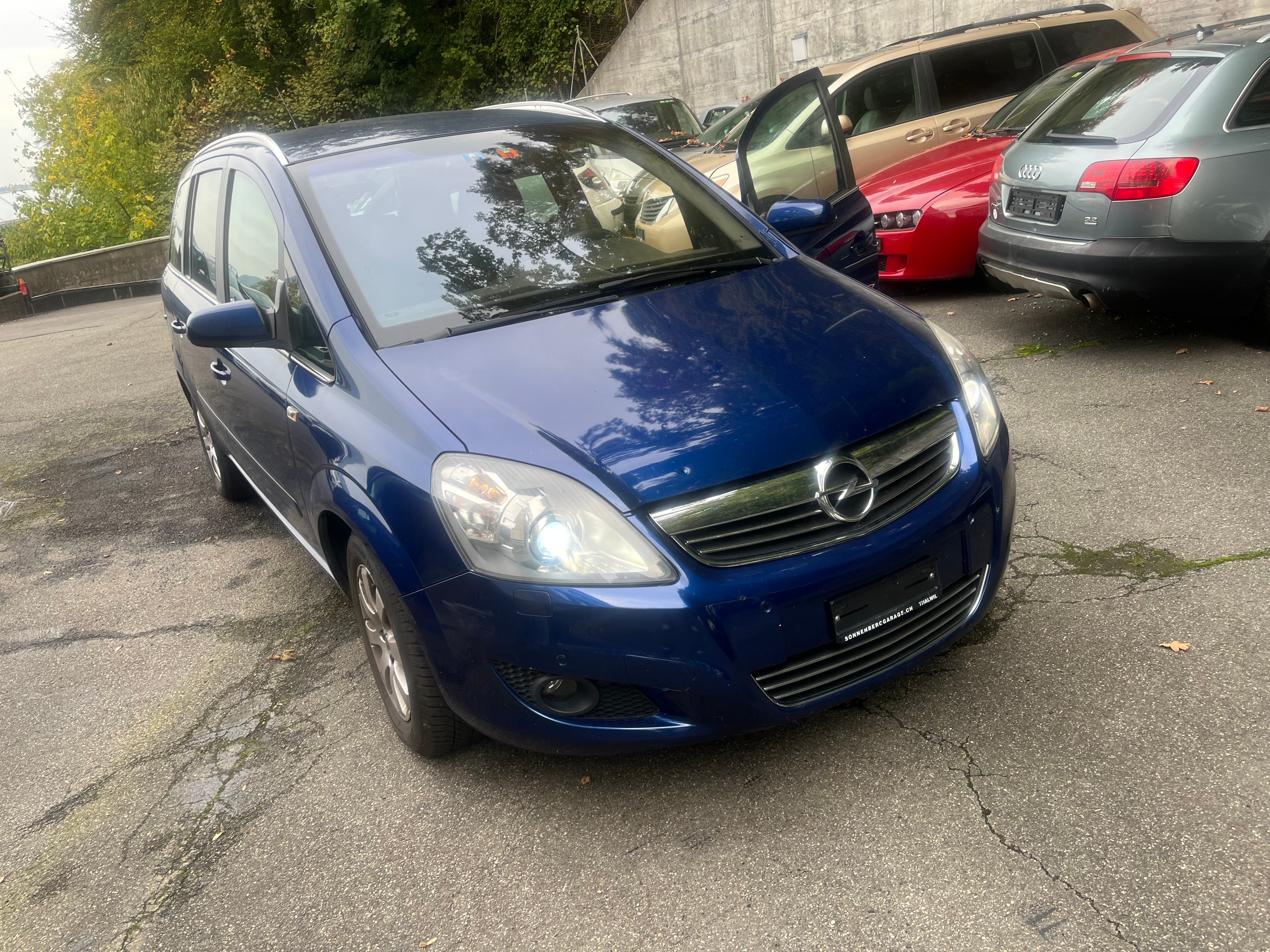 Car photo