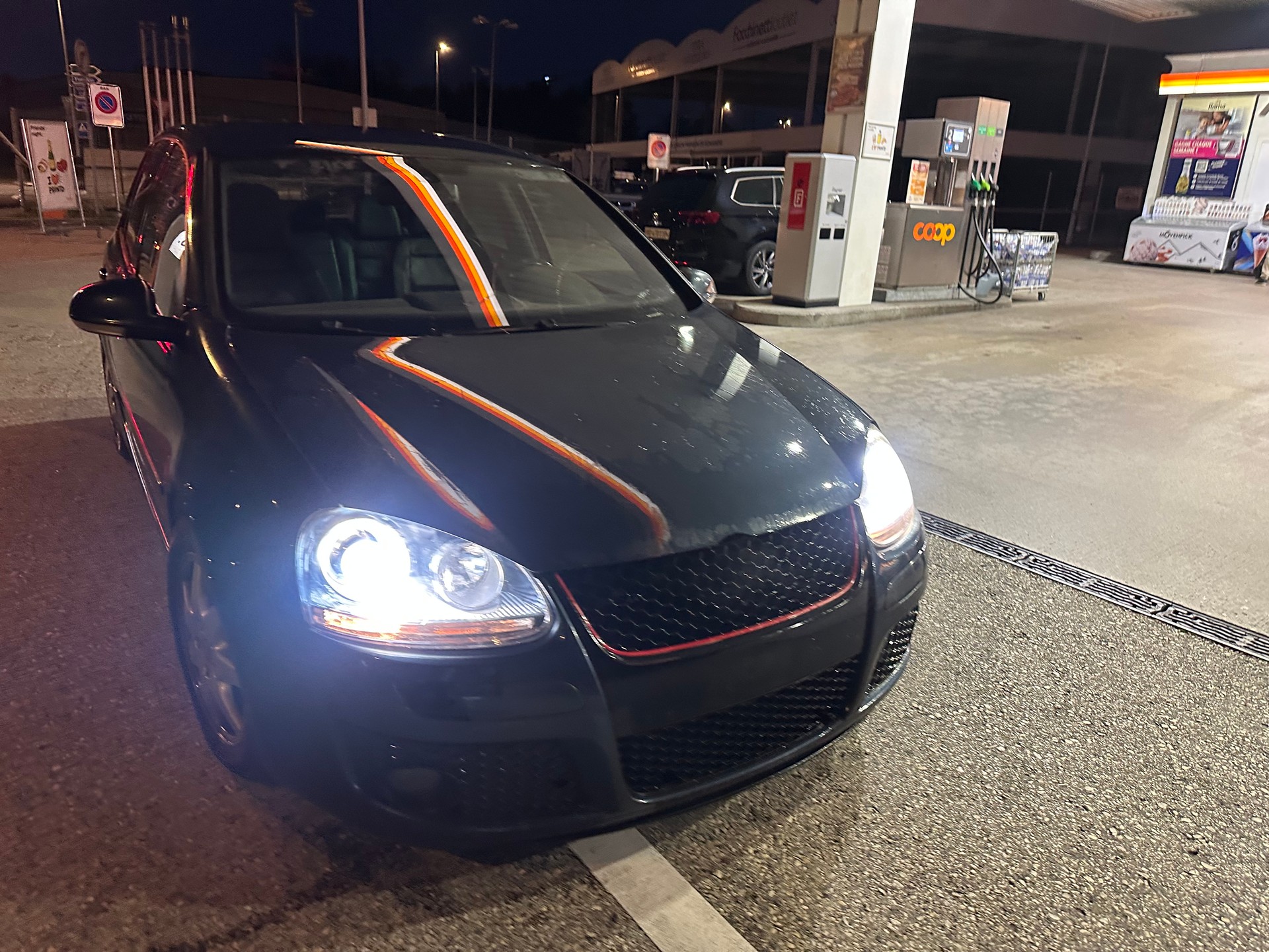 VW GOLF-image-7