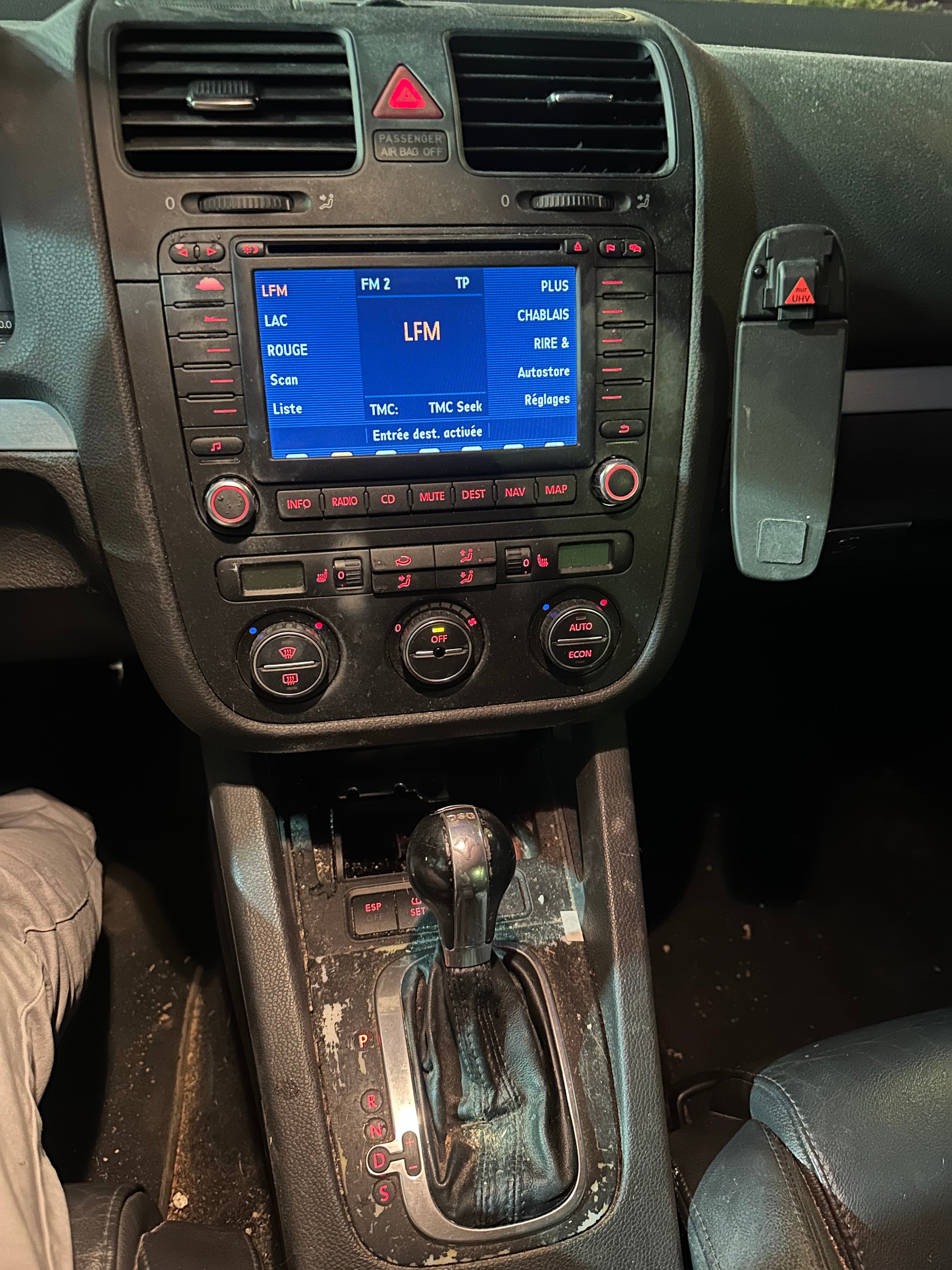 VW GOLF-image-11
