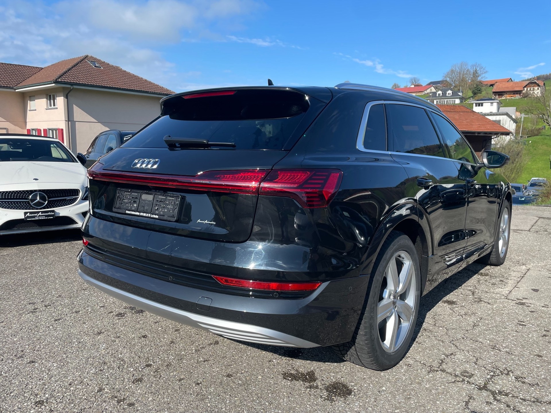 AUDI e-tron 55 Advanced quattro-image-7