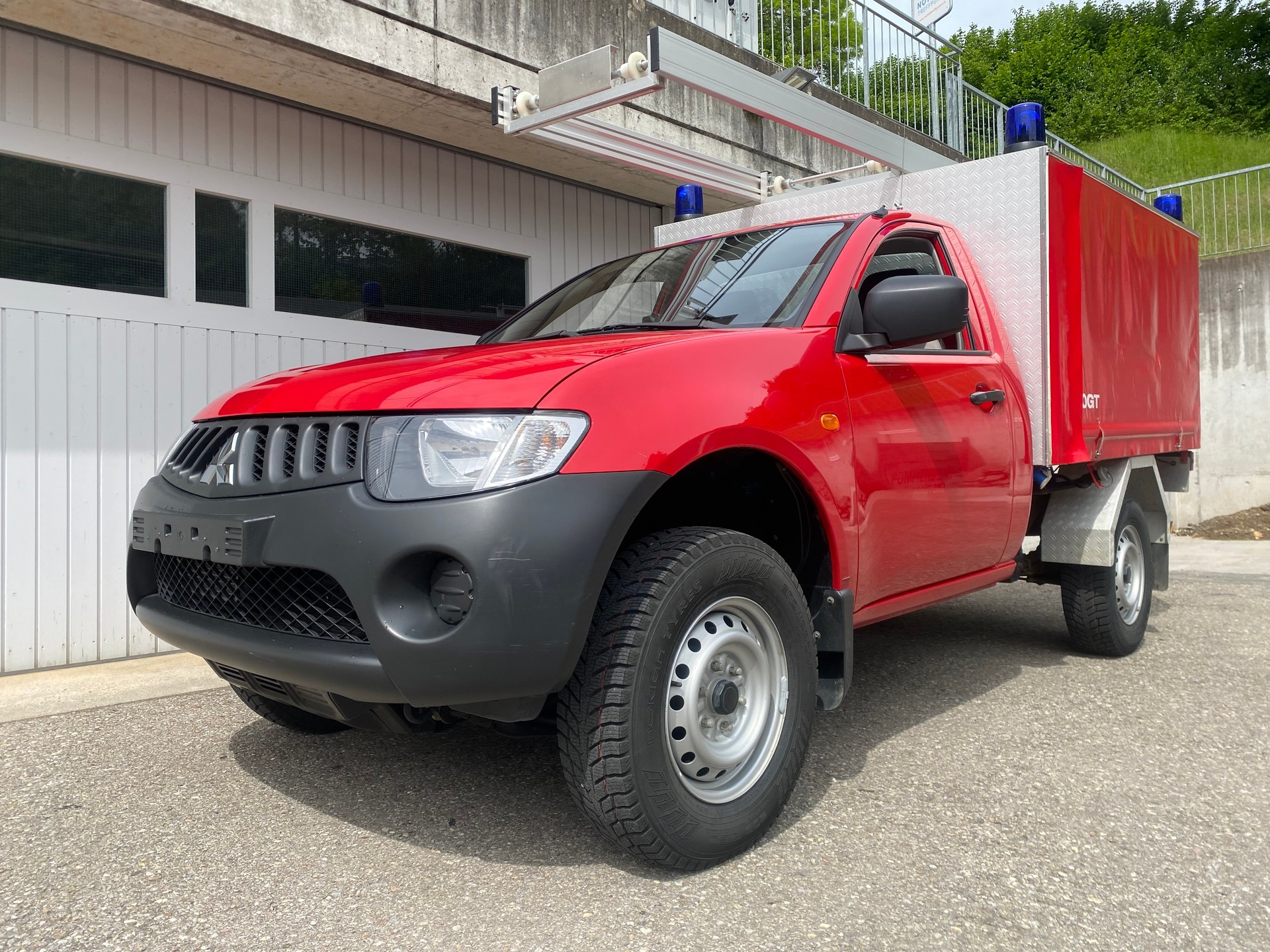 MITSUBISHI 4x4-image-0