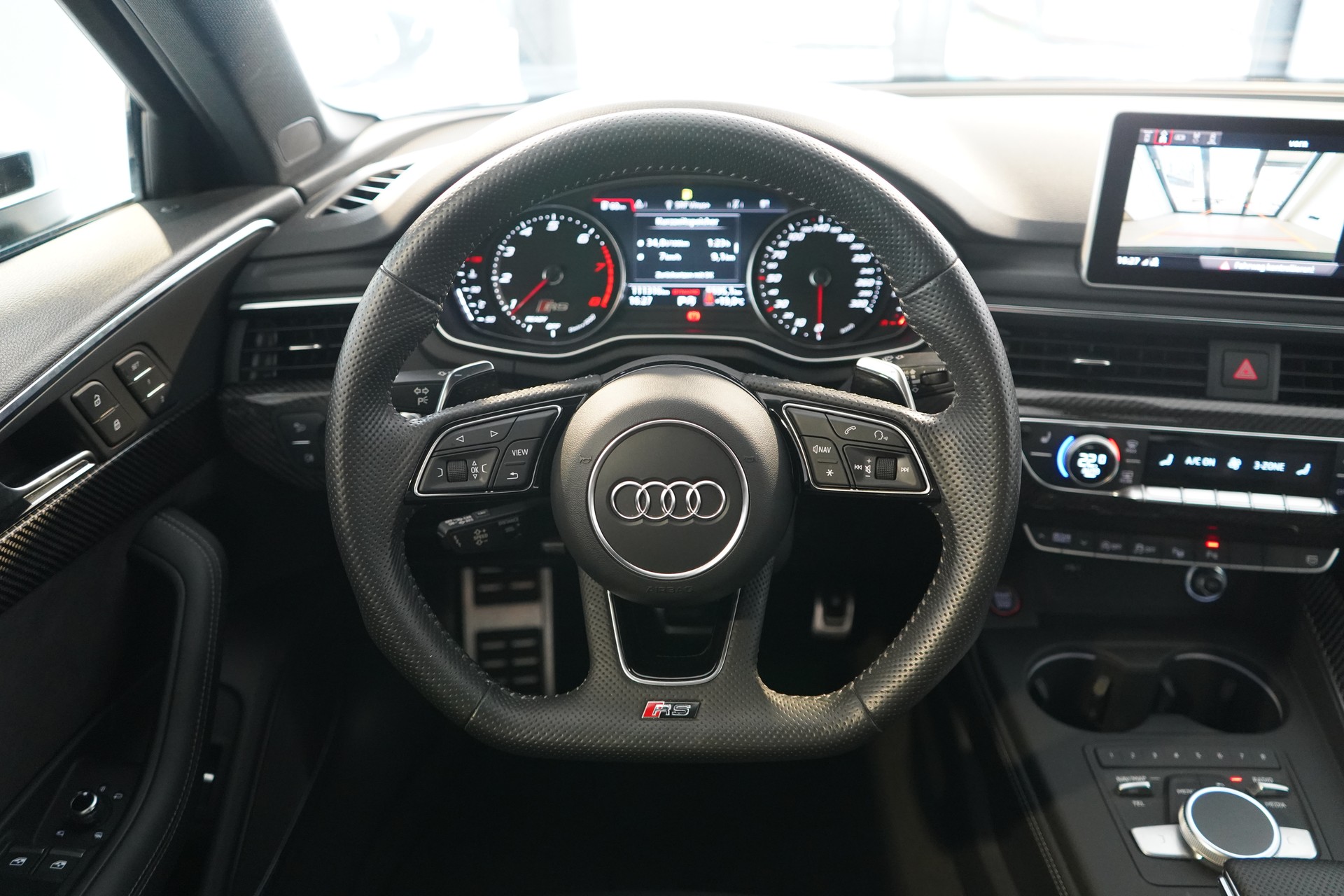 AUDI RS4 Avant 2.9 TFSI quattro / CH-Fahrzeug-image-7