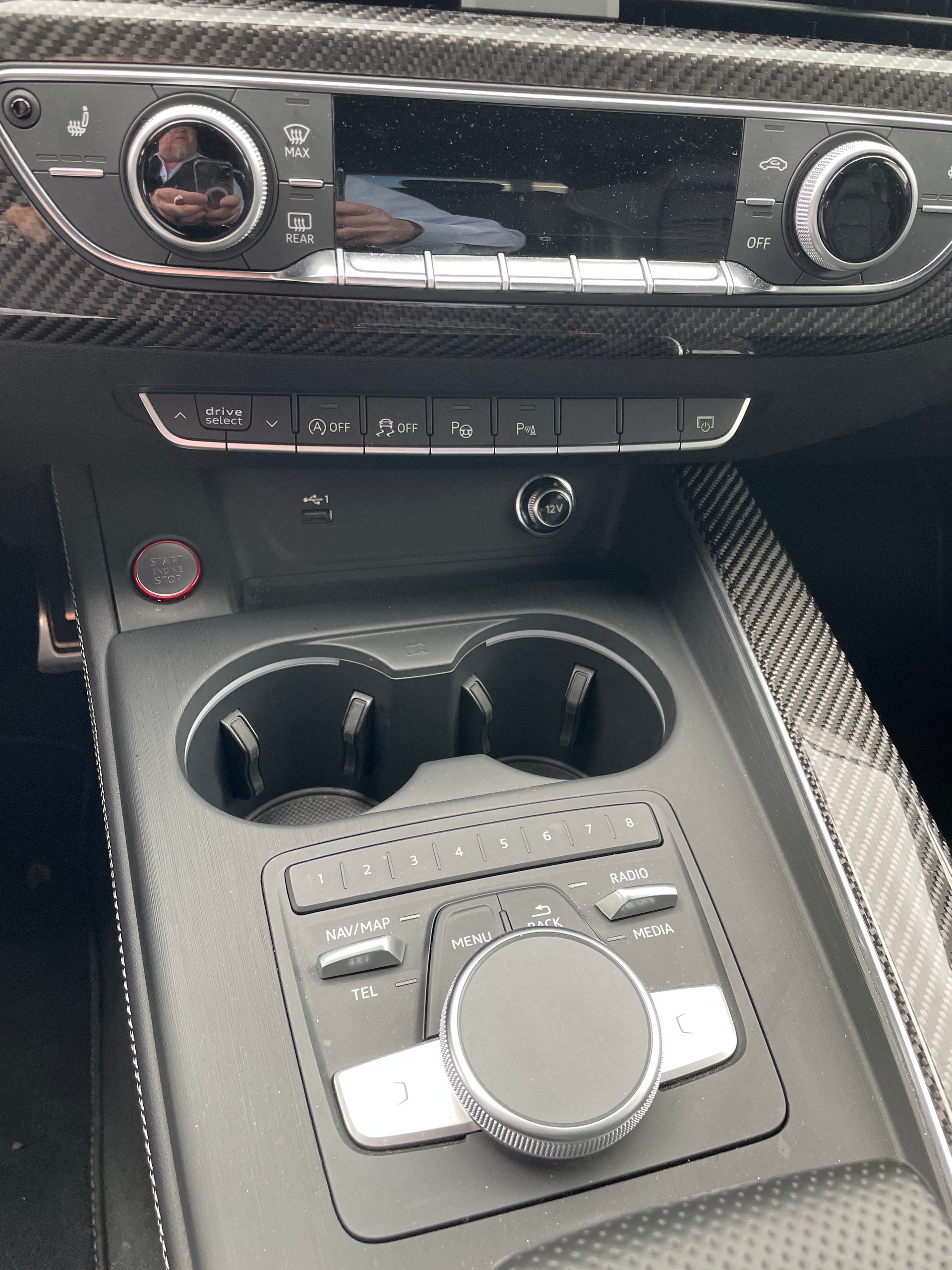 AUDI RS4 Avant 2.9 TFSI quattro / CH-Fahrzeug-image-15