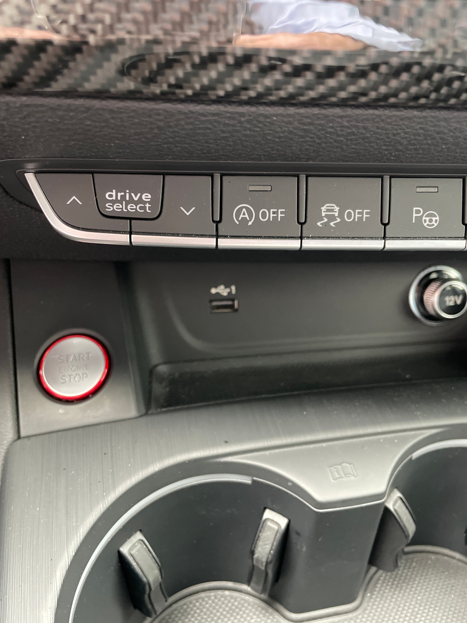 AUDI RS4 Avant 2.9 TFSI quattro / CH-Fahrzeug-image-23