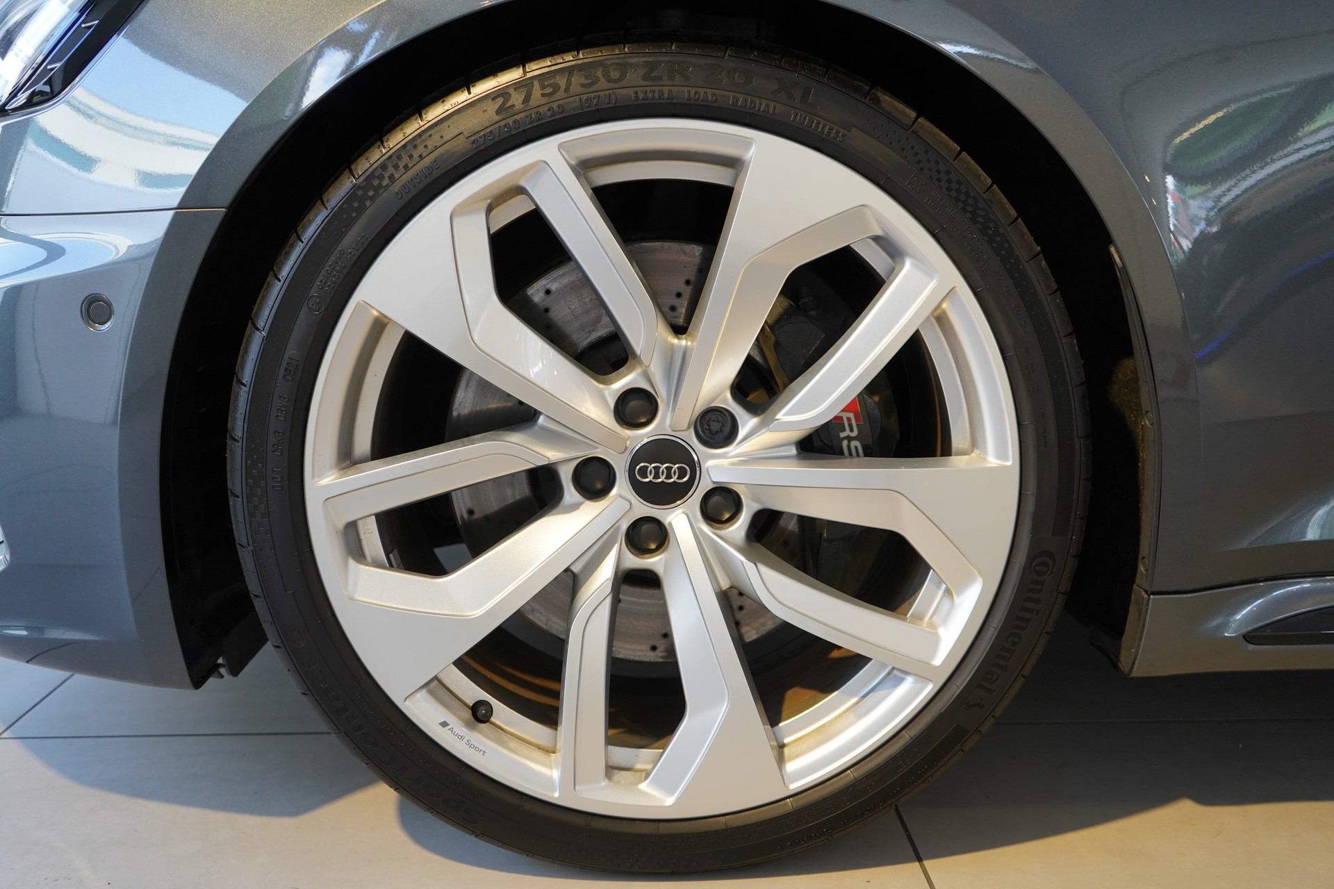 AUDI RS4 Avant 2.9 TFSI quattro / CH-Fahrzeug-image-14