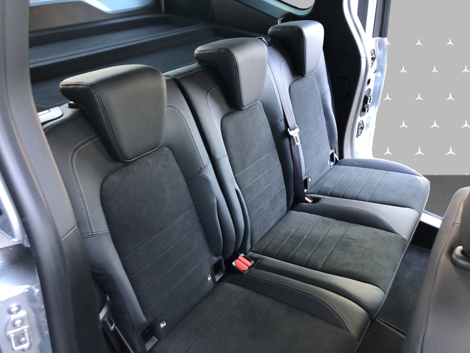 MERCEDES-BENZ T-Klasse 180D Style Automat-image-9